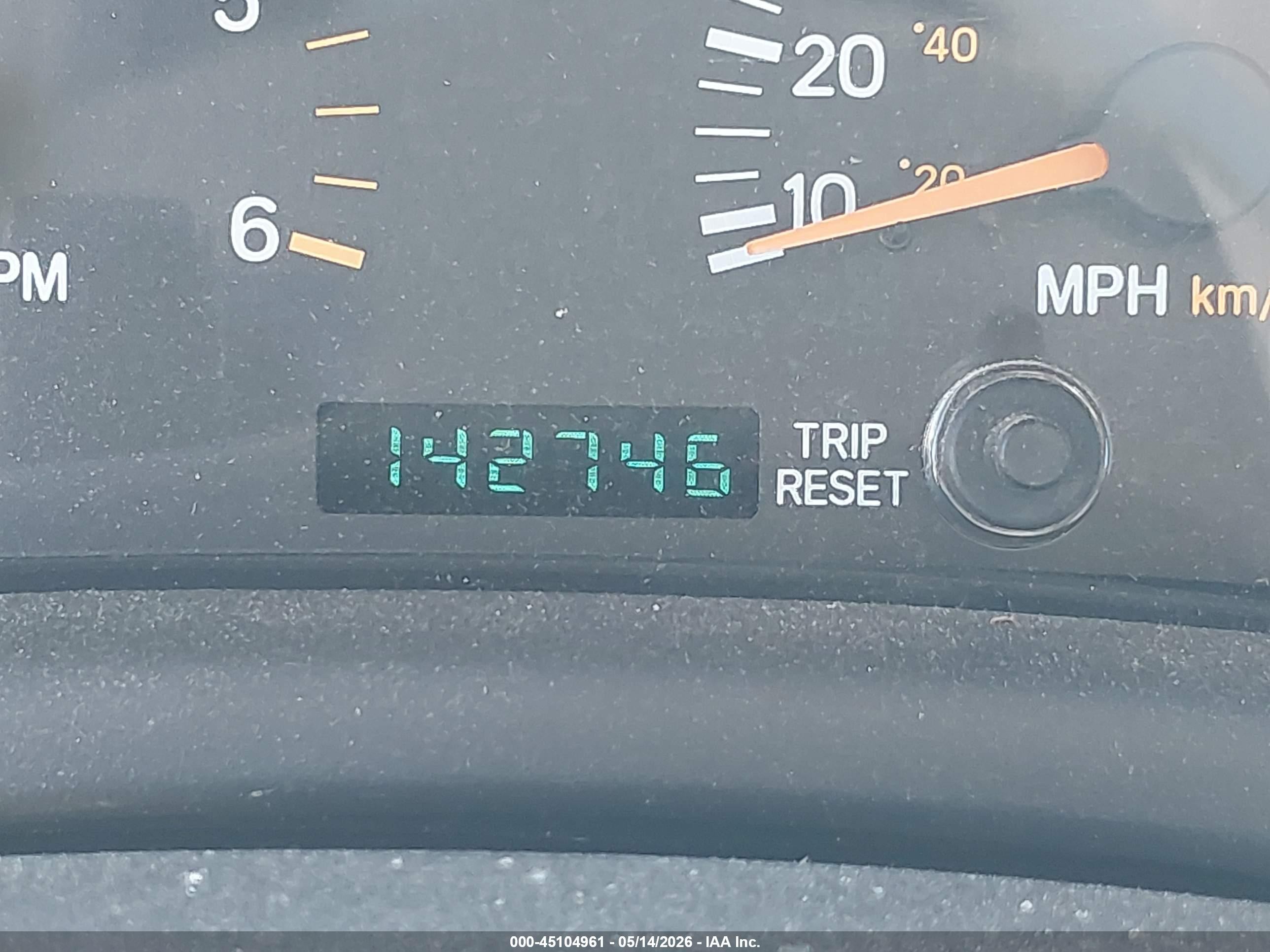 2001 Jeep Cherokee Sport Pewter vin: 1J4FF48S21L510107