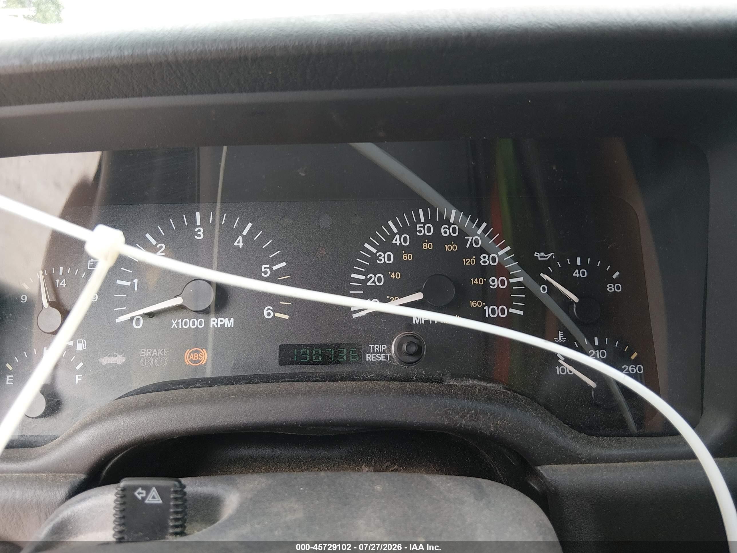 2001 Jeep Cherokee Sport Gray vin: 1J4FF48S21L579380