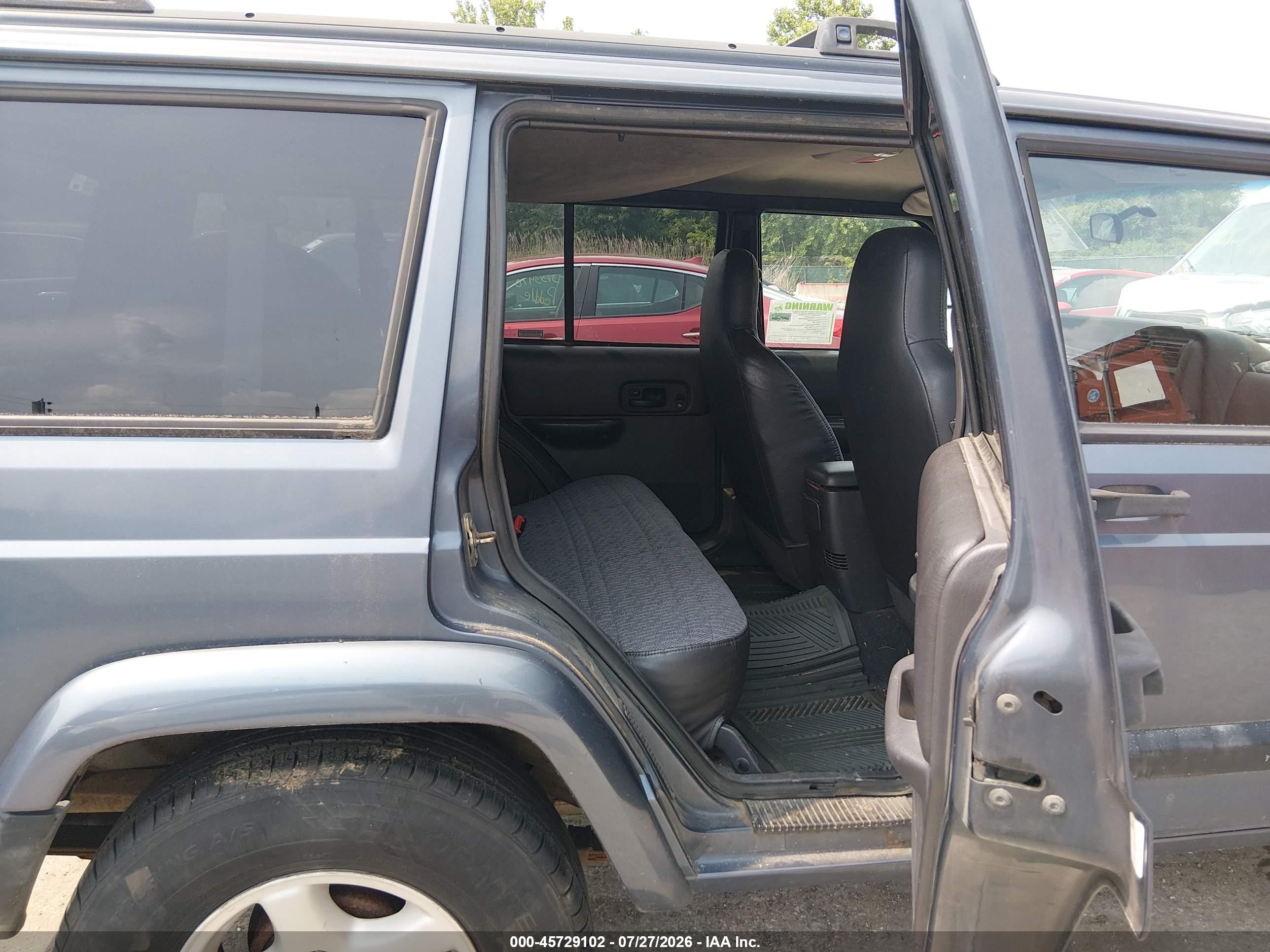 2001 Jeep Cherokee Sport Gray vin: 1J4FF48S21L579380