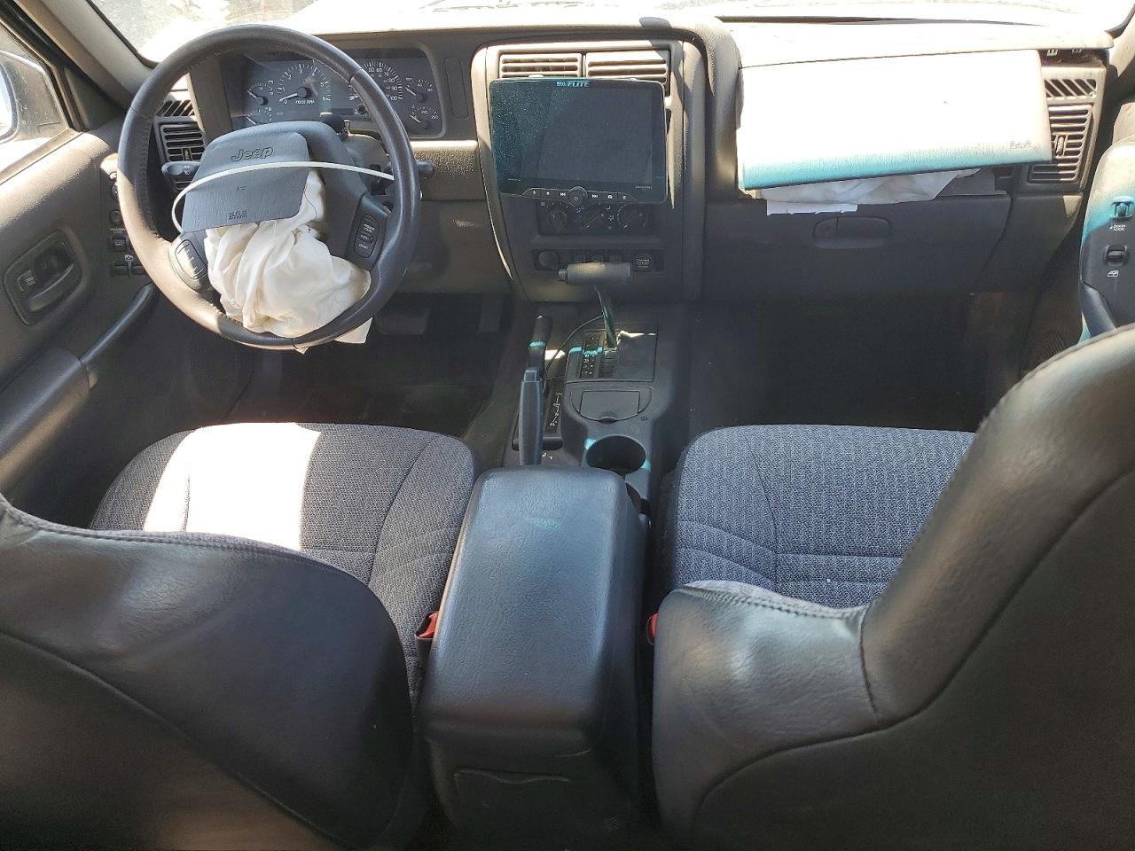2001 Jeep Cherokee Sport Синий vin: 1J4FF48S21L600566