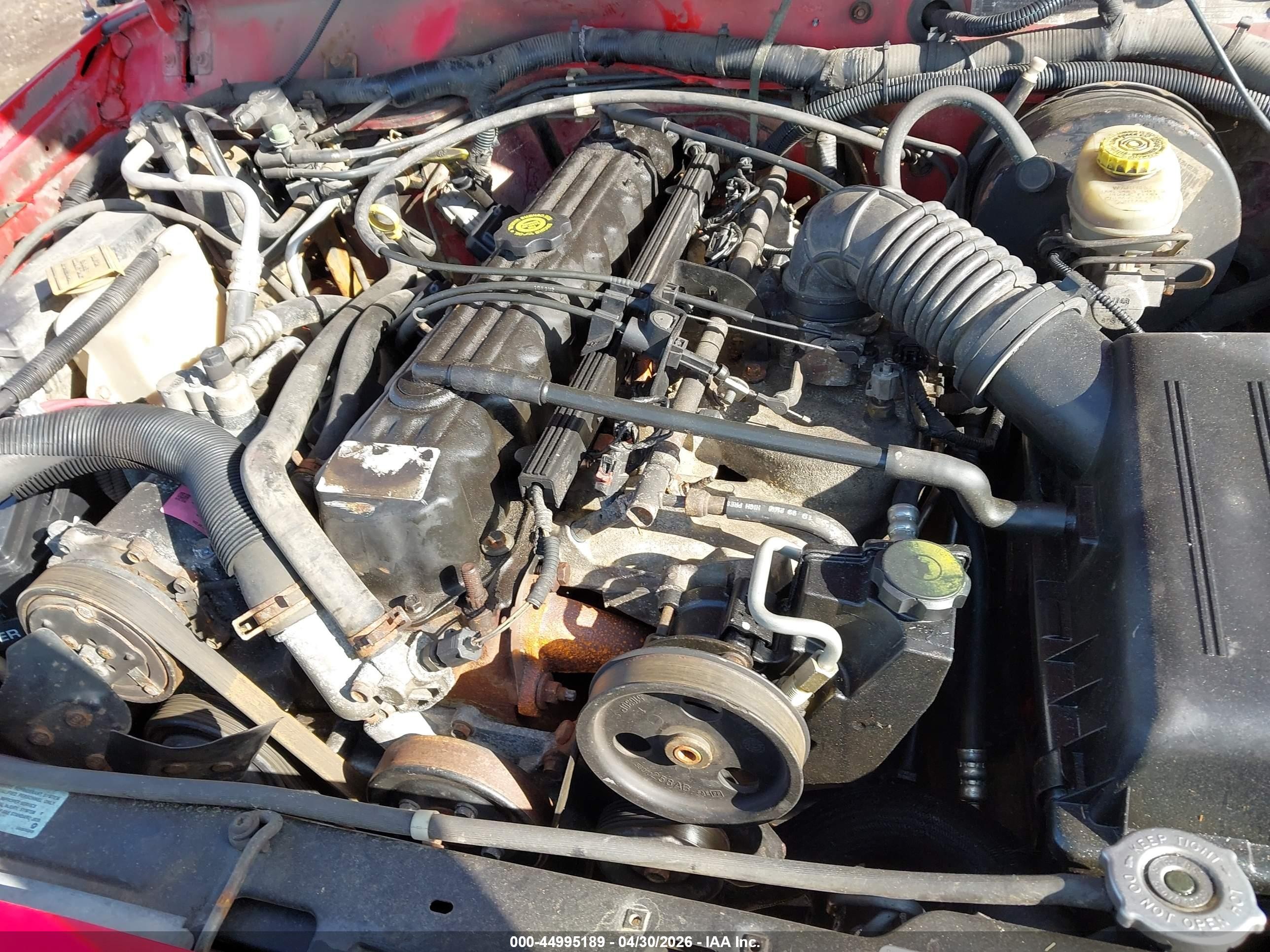 2000 Jeep Cherokee Sport Red vin: 1J4FF48S2YL112843