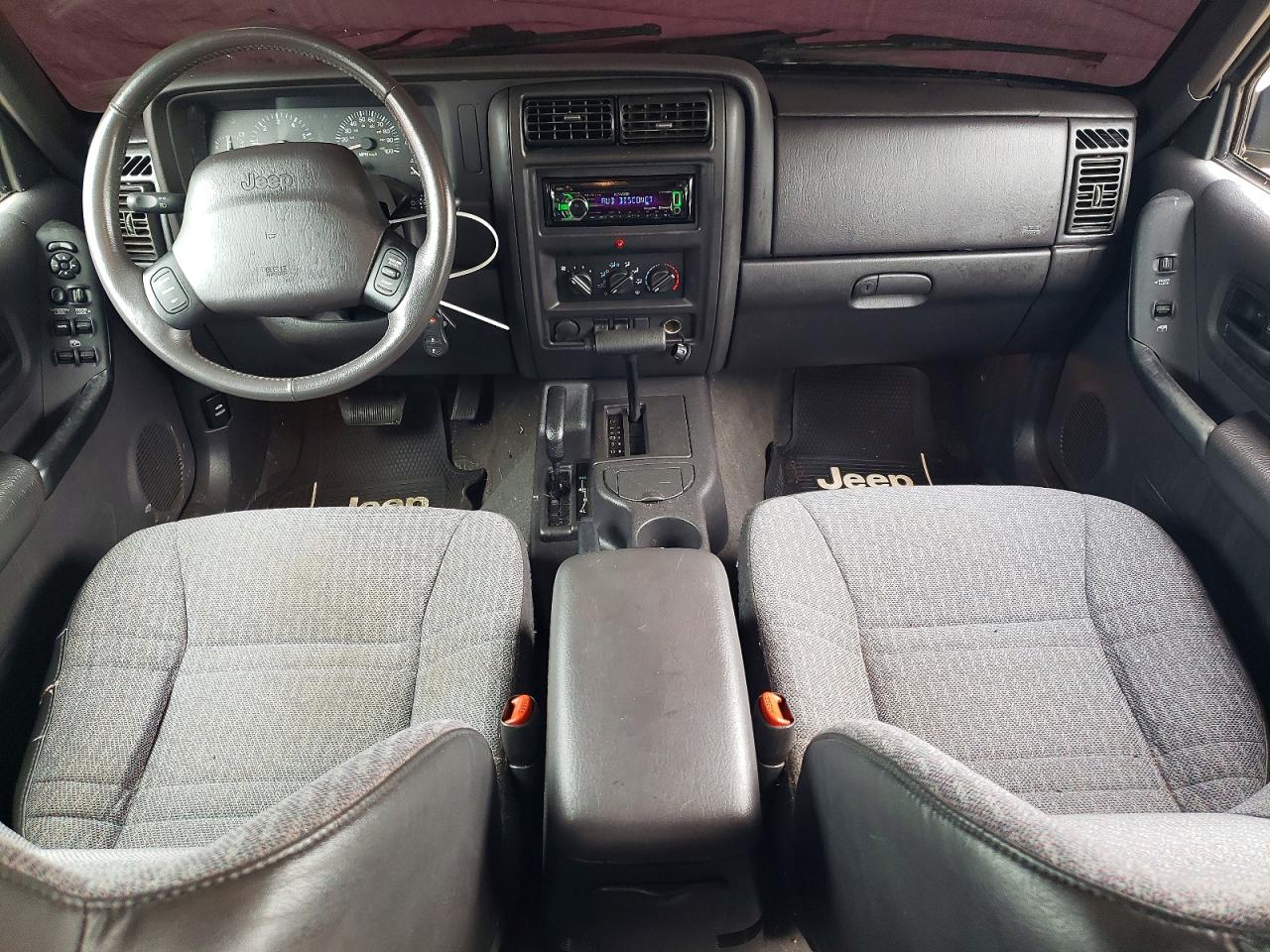 2000 Jeep Cherokee Sport Silver vin: 1J4FF48S2YL159631