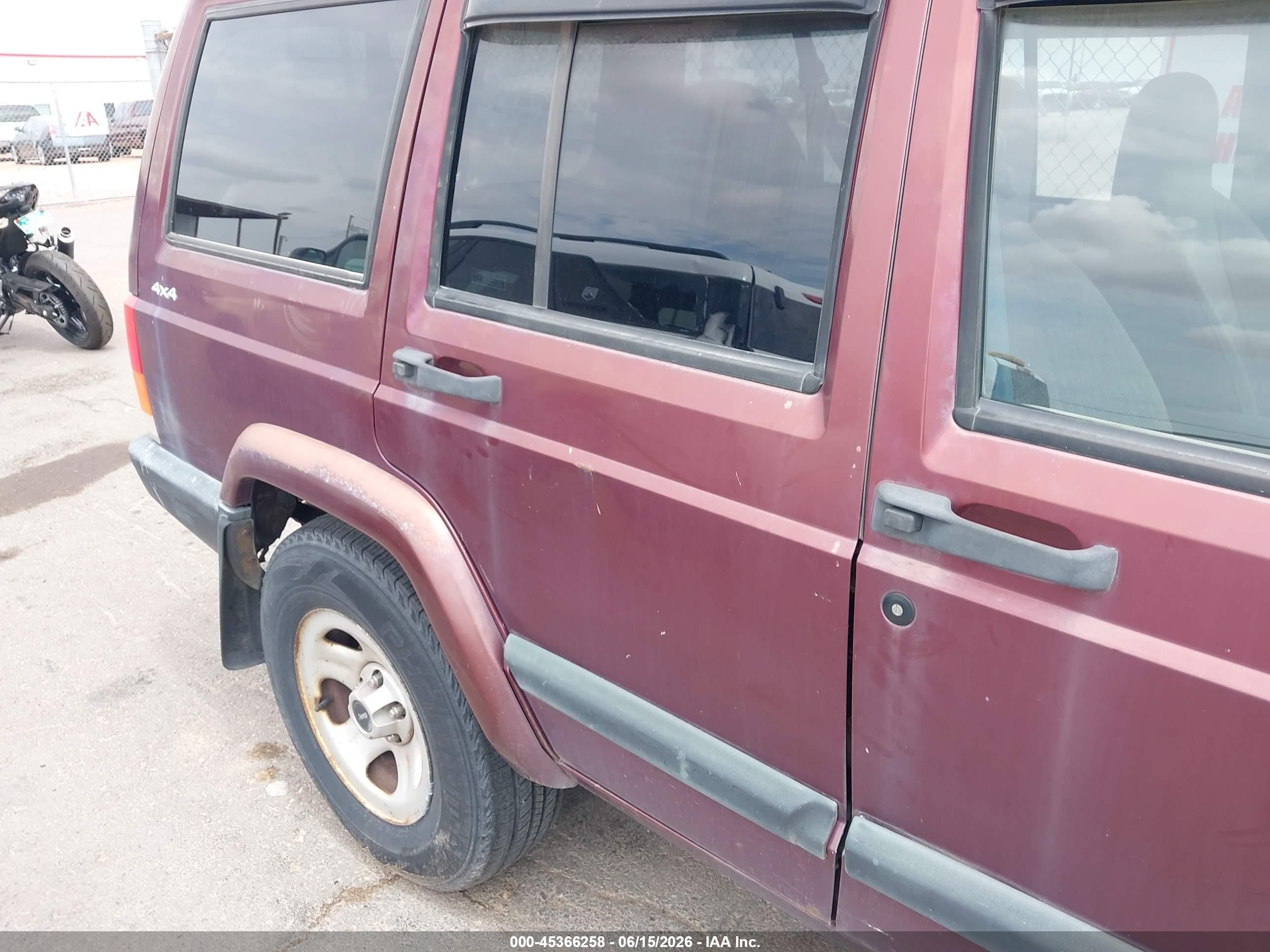 2001 Jeep Cherokee Sport Maroon vin: 1J4FF48S31L504526