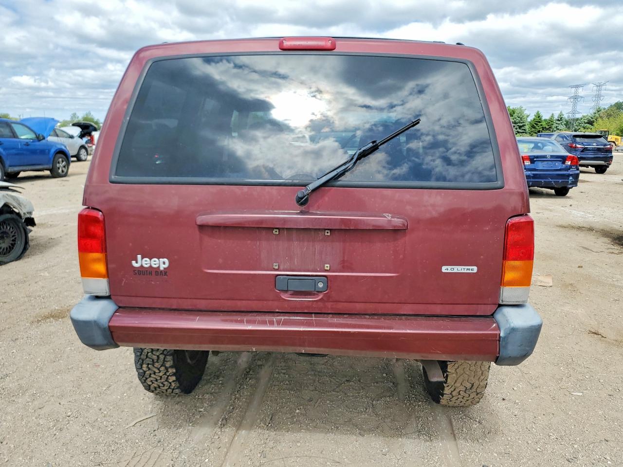 2001 Jeep Cherokee Sport Maroon vin: 1J4FF48S31L523304