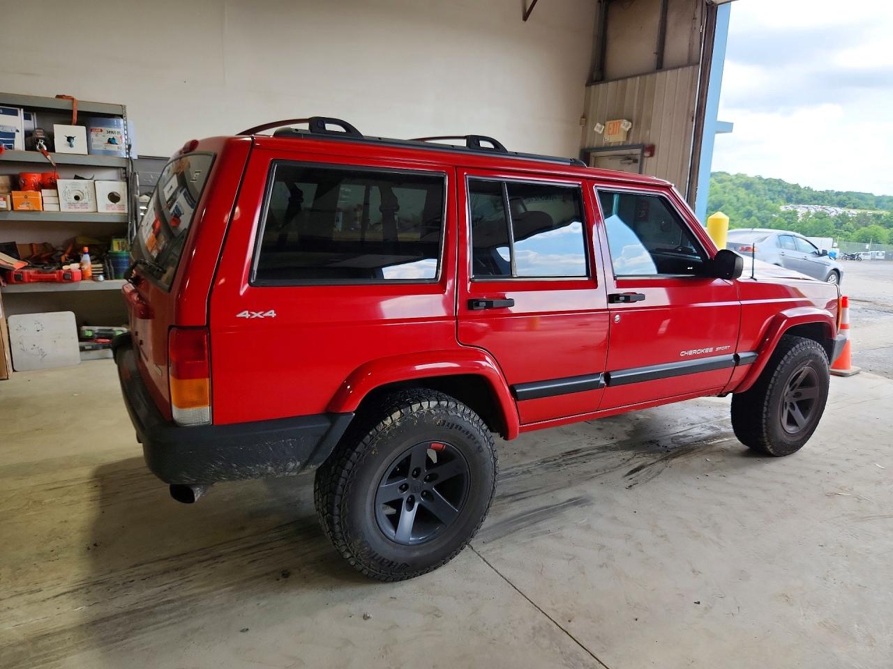 2001 Jeep Cherokee Sport Red vin: 1J4FF48S41L528804