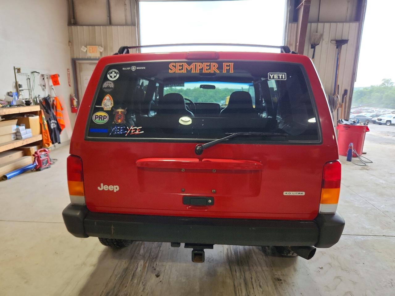 2001 Jeep Cherokee Sport Red vin: 1J4FF48S41L528804