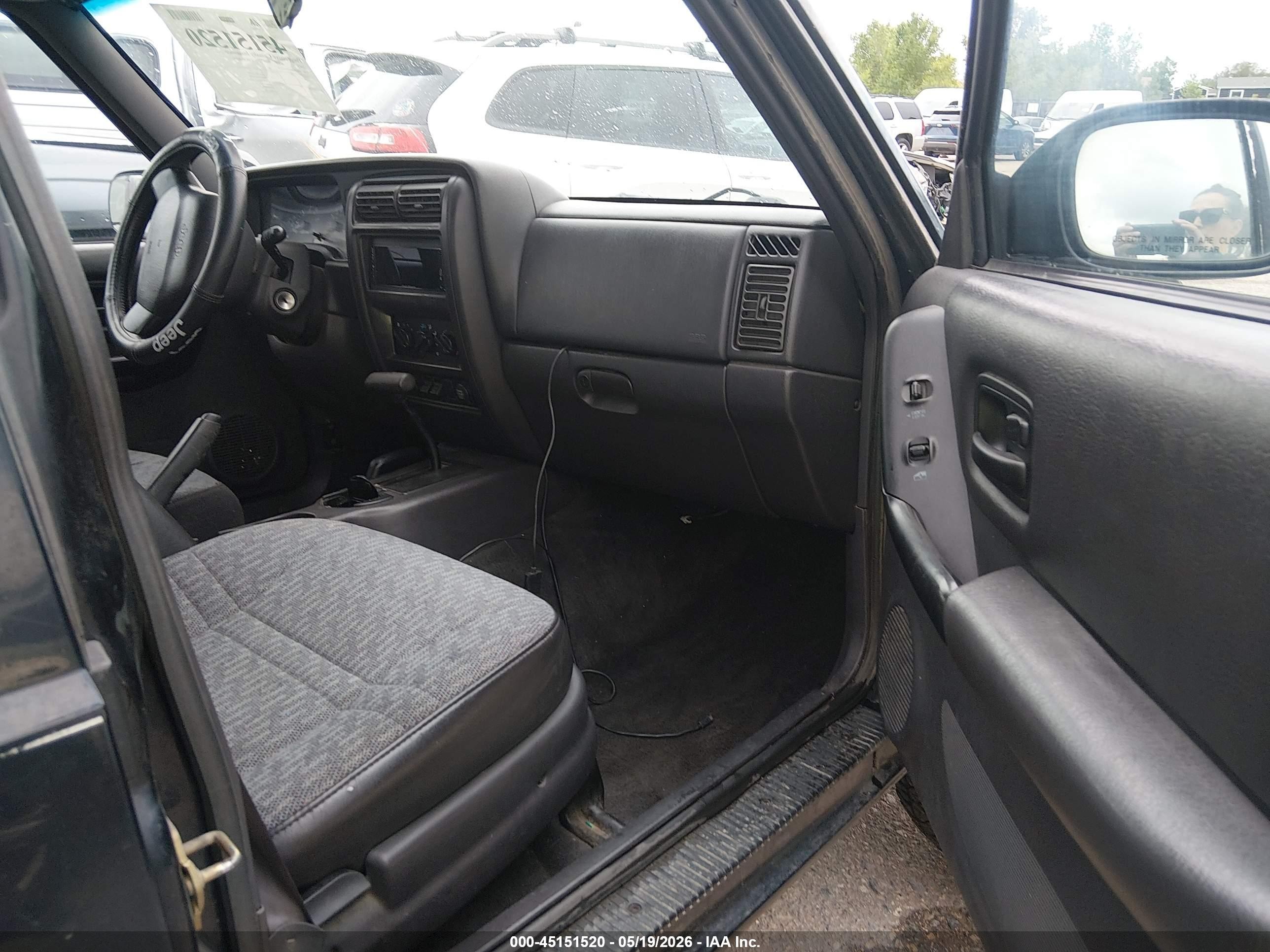 2001 Jeep Cherokee Sport Black vin: 1J4FF48S41L612170