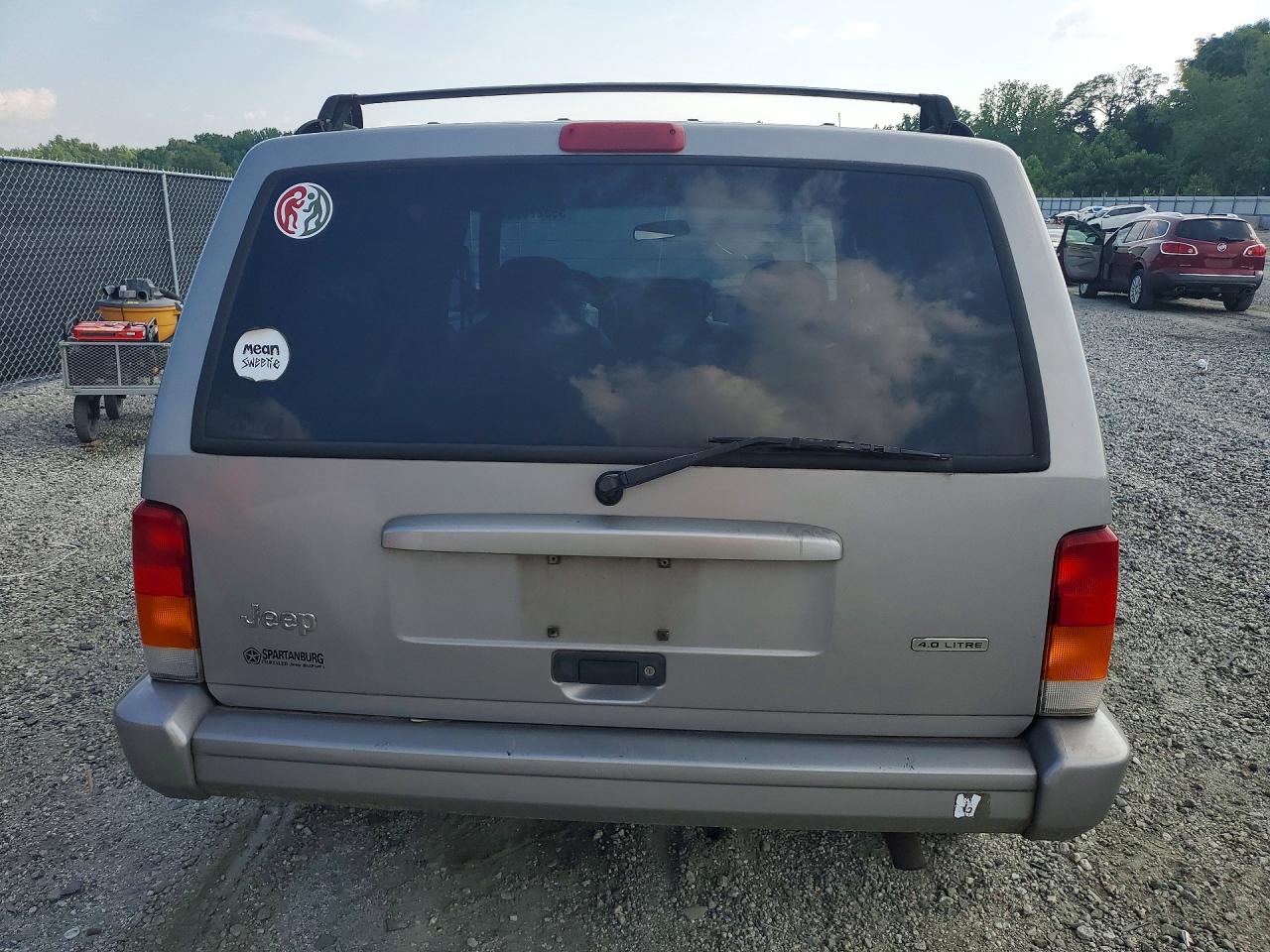 2001 Jeep Cherokee Sport Silver vin: 1J4FF48S41L614629