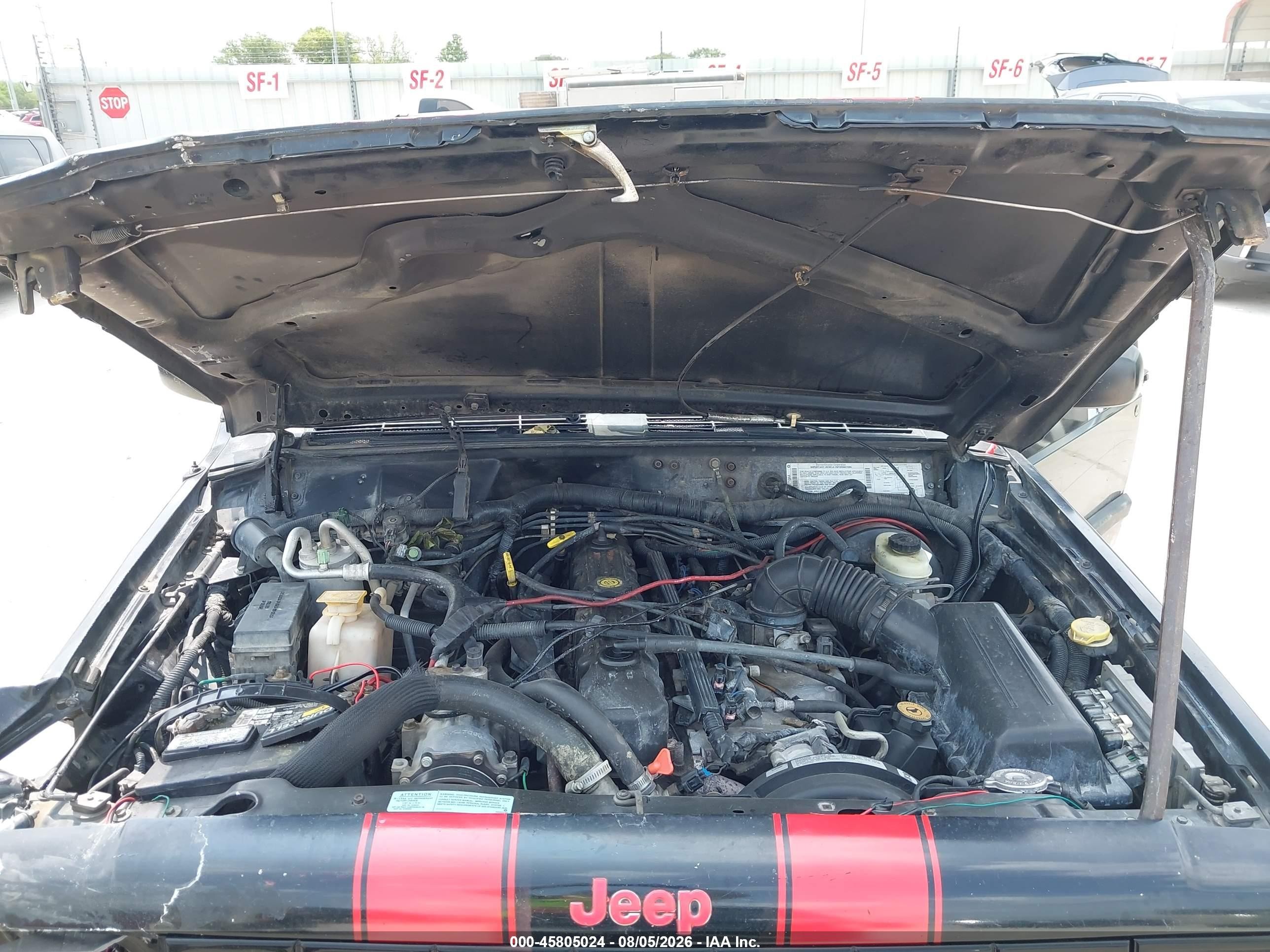 2001 Jeep Cherokee Sport Черный vin: 1J4FF48S51L588137
