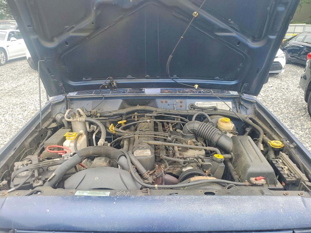 2001 Jeep Cherokee Sport Blue vin: 1J4FF48S51L588171