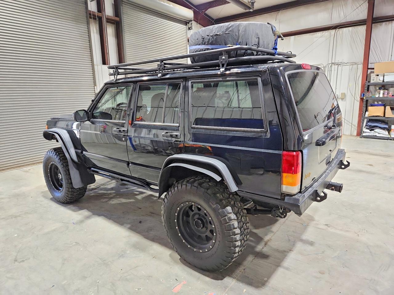 2001 Jeep Cherokee Sport Black vin: 1J4FF48S51L603266