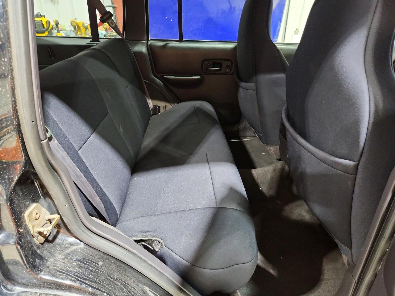 2001 Jeep Cherokee Sport Black vin: 1J4FF48S51L603266