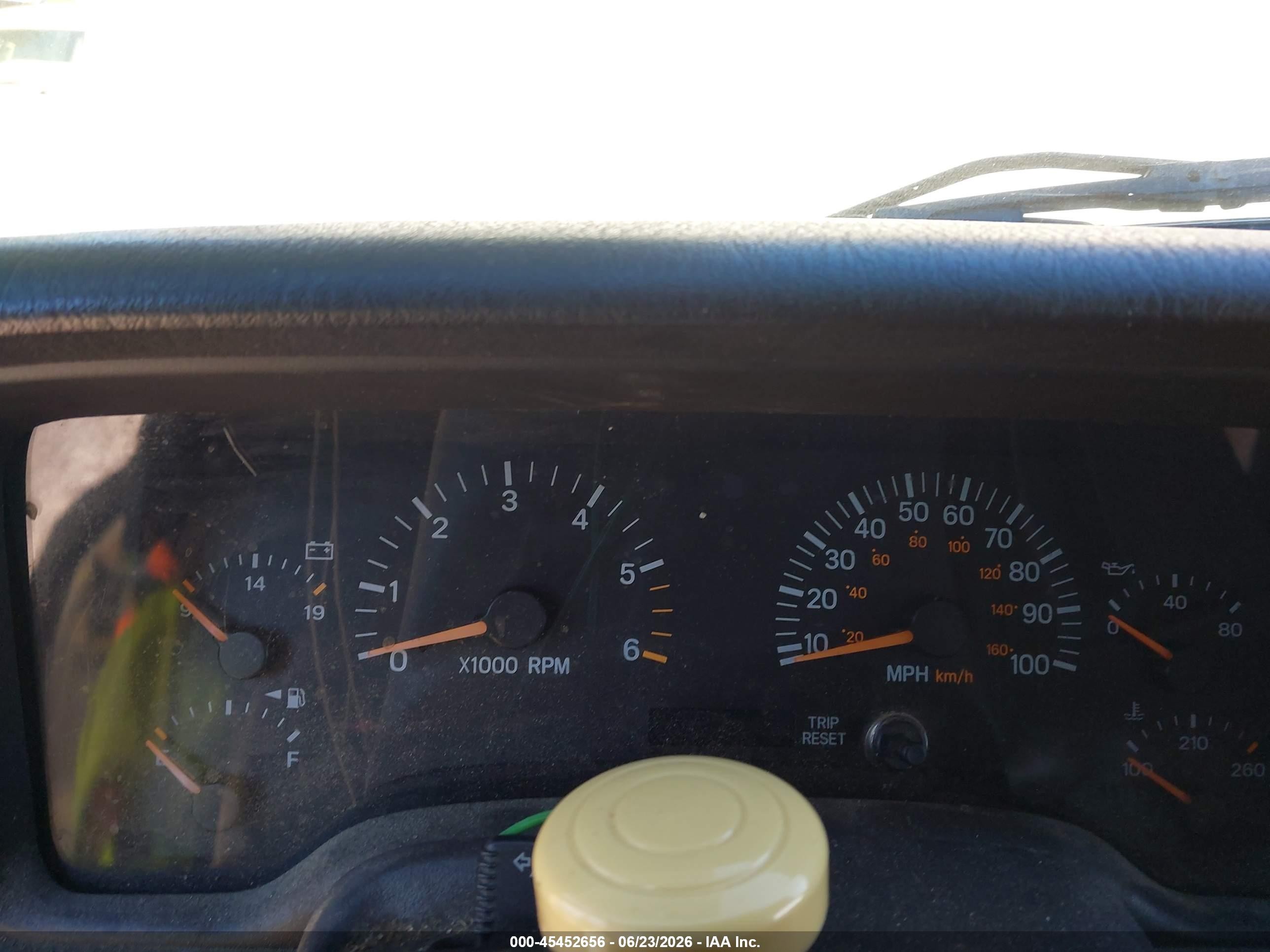 2000 Jeep Cherokee Sport Brown vin: 1J4FF48S5YL274241
