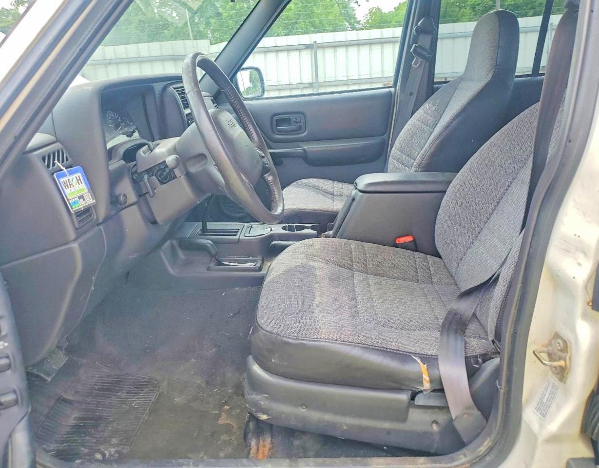 2001 Jeep Cherokee Sport White vin: 1J4FF48S61L514550