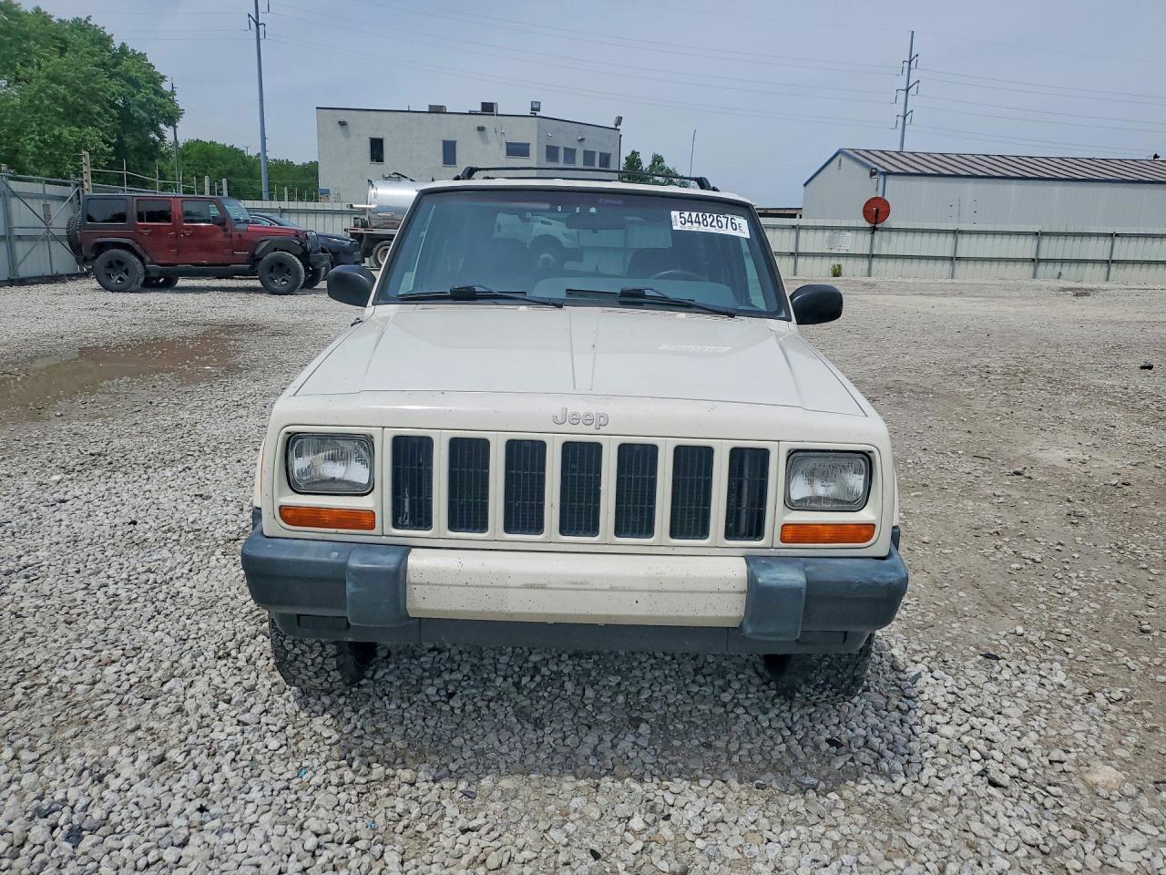 2001 Jeep Cherokee Sport White vin: 1J4FF48S61L514550