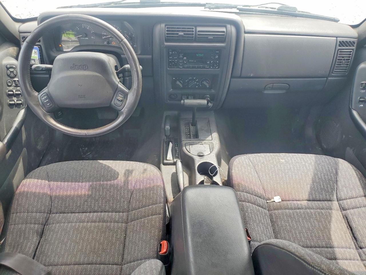 2001 Jeep Cherokee Sport White vin: 1J4FF48S61L514550