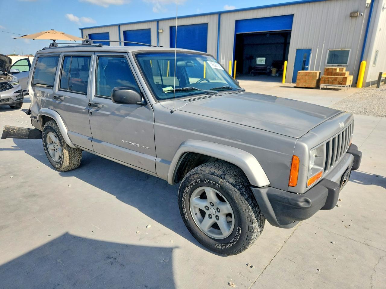 2001 Jeep Cherokee Sport Silver vin: 1J4FF48S61L515813