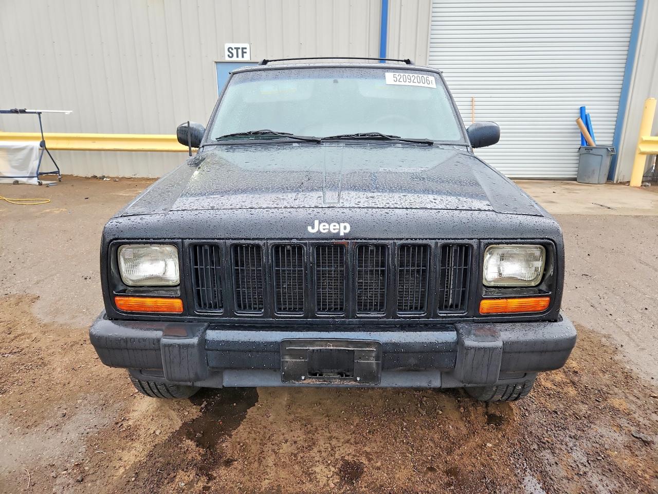 2001 Jeep Cherokee Sport Black vin: 1J4FF48S61L547161