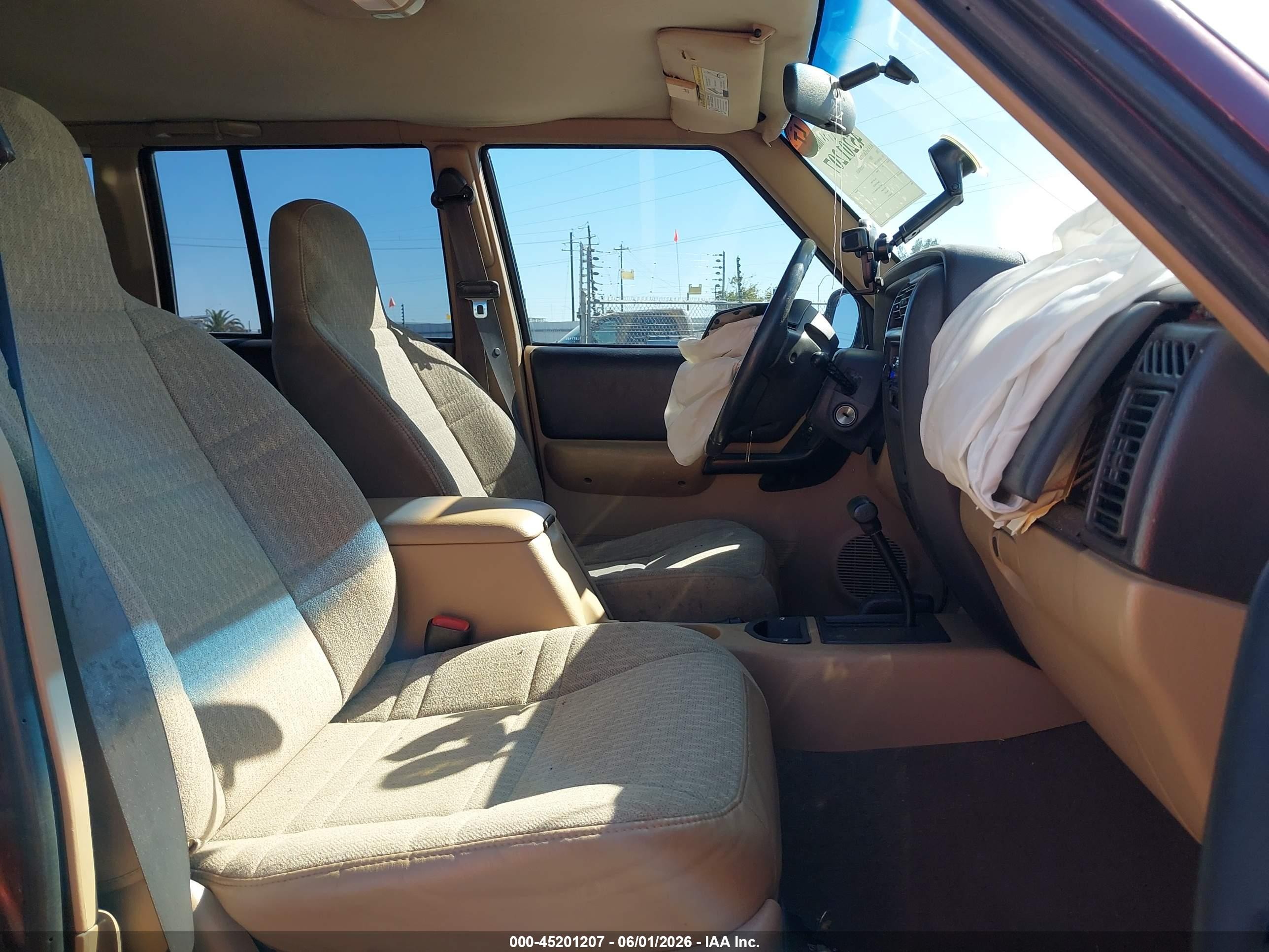 2001 Jeep Cherokee Sport Burgundy vin: 1J4FF48S61L577485