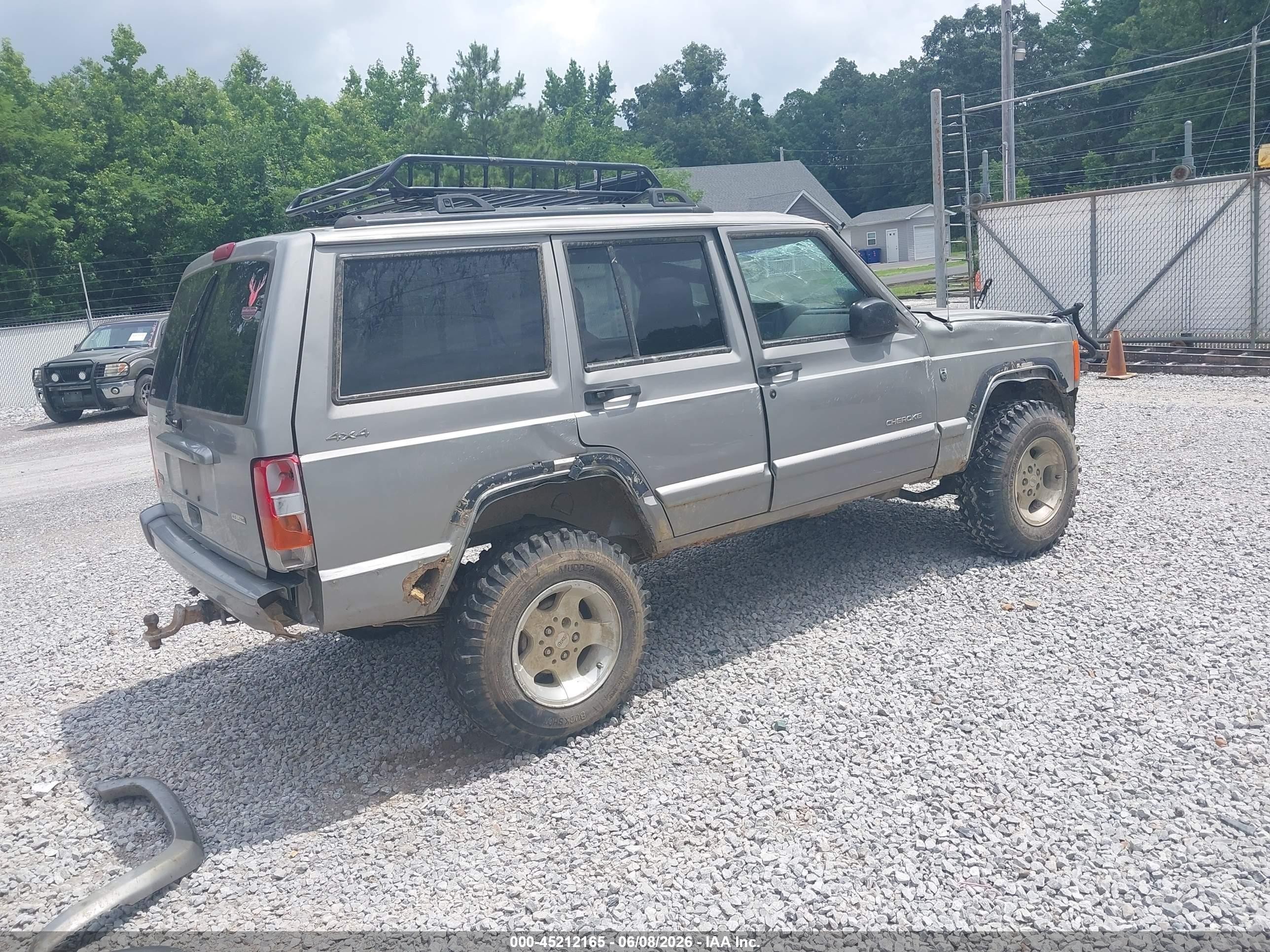 2001 Jeep Cherokee Sport Gray vin: 1J4FF48S61L626197