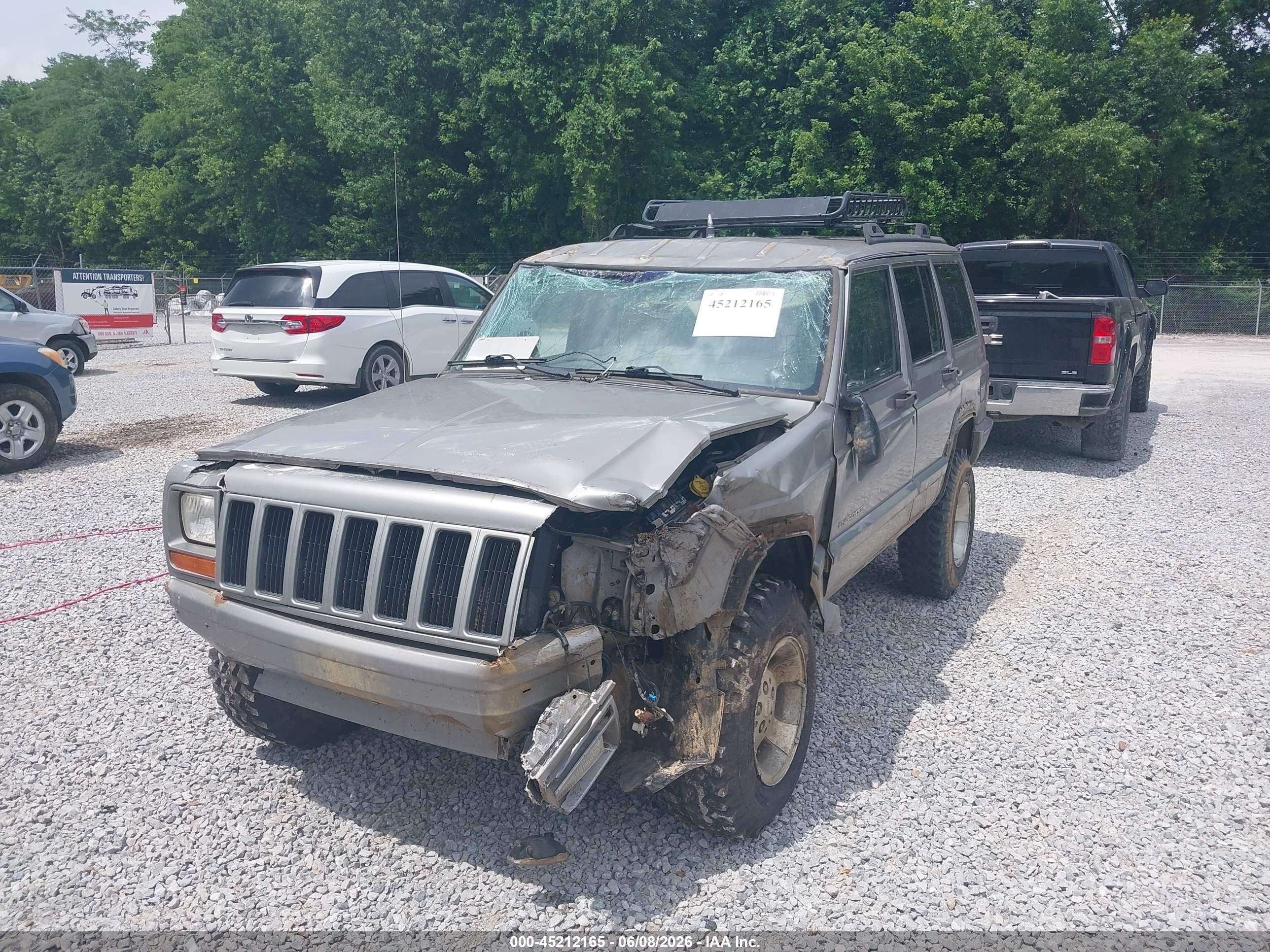 2001 Jeep Cherokee Sport Gray vin: 1J4FF48S61L626197