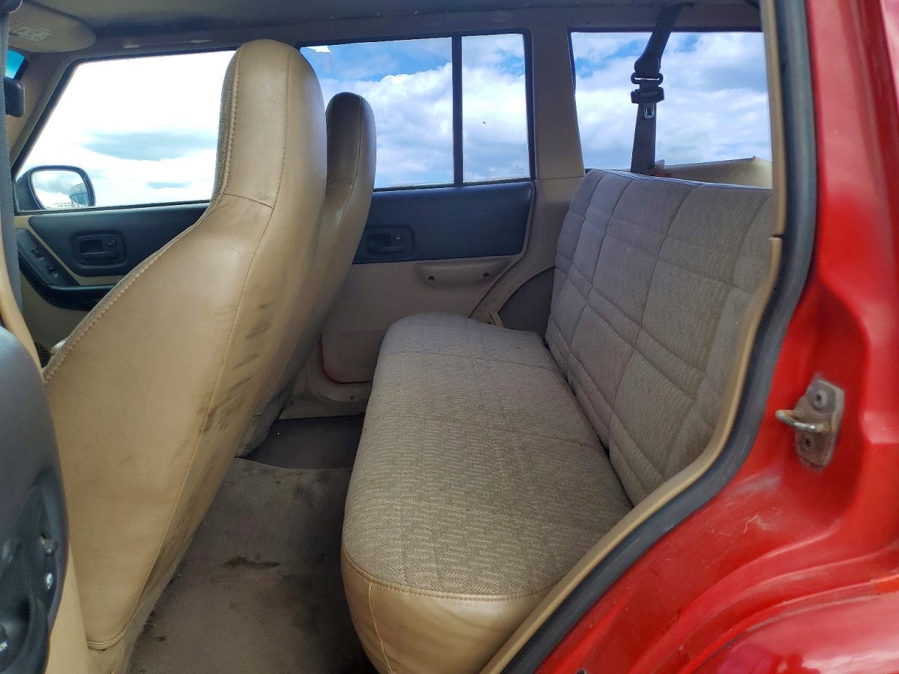 2000 Jeep Cheeroke Red vin: 1J4FF48S6YL160250