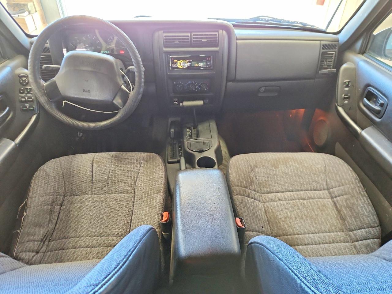 2000 Jeep Cherokee Sport Black vin: 1J4FF48S6YL180952