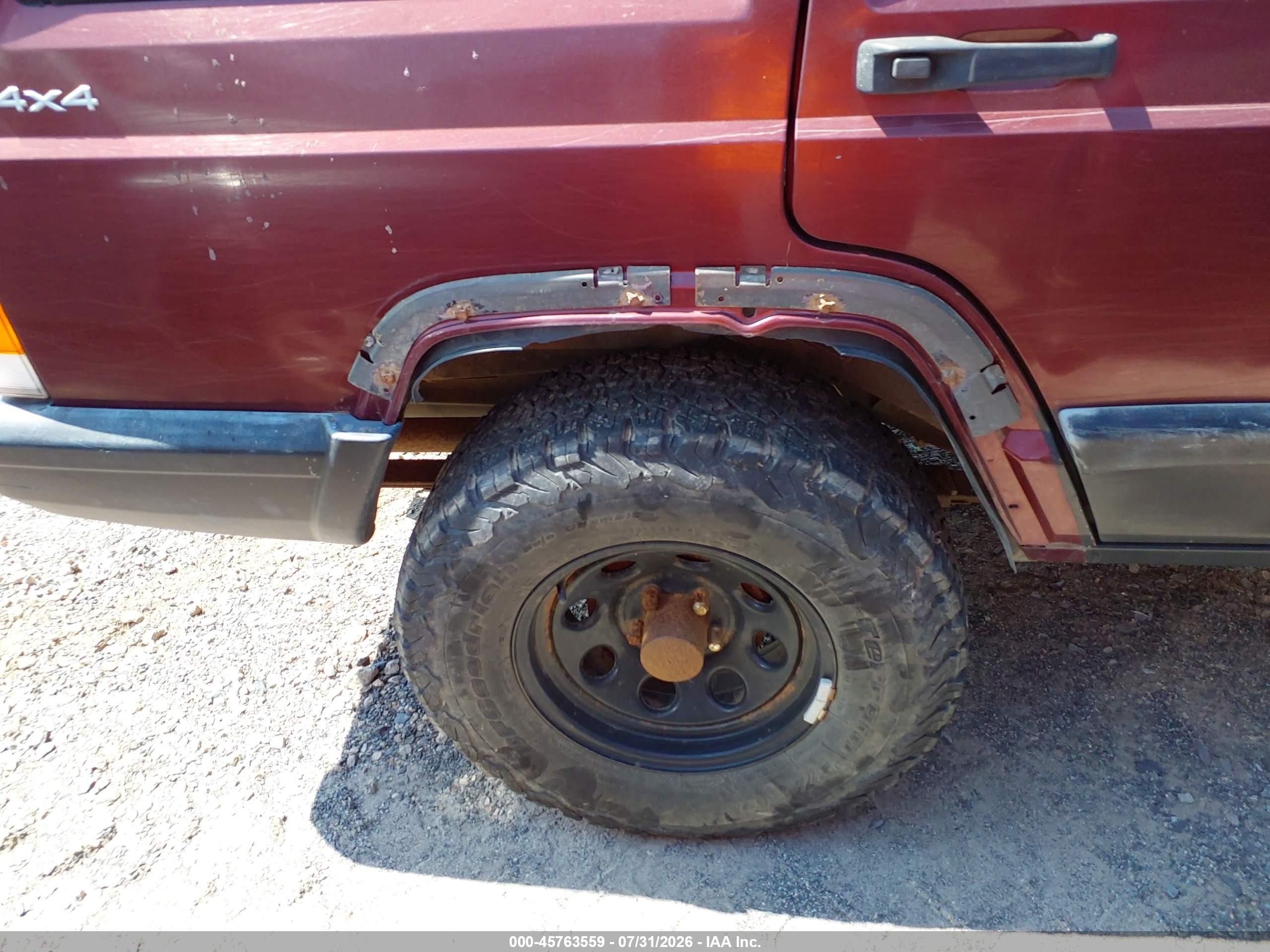 2001 Jeep Cherokee Sport Maroon vin: 1J4FF48S71L557083