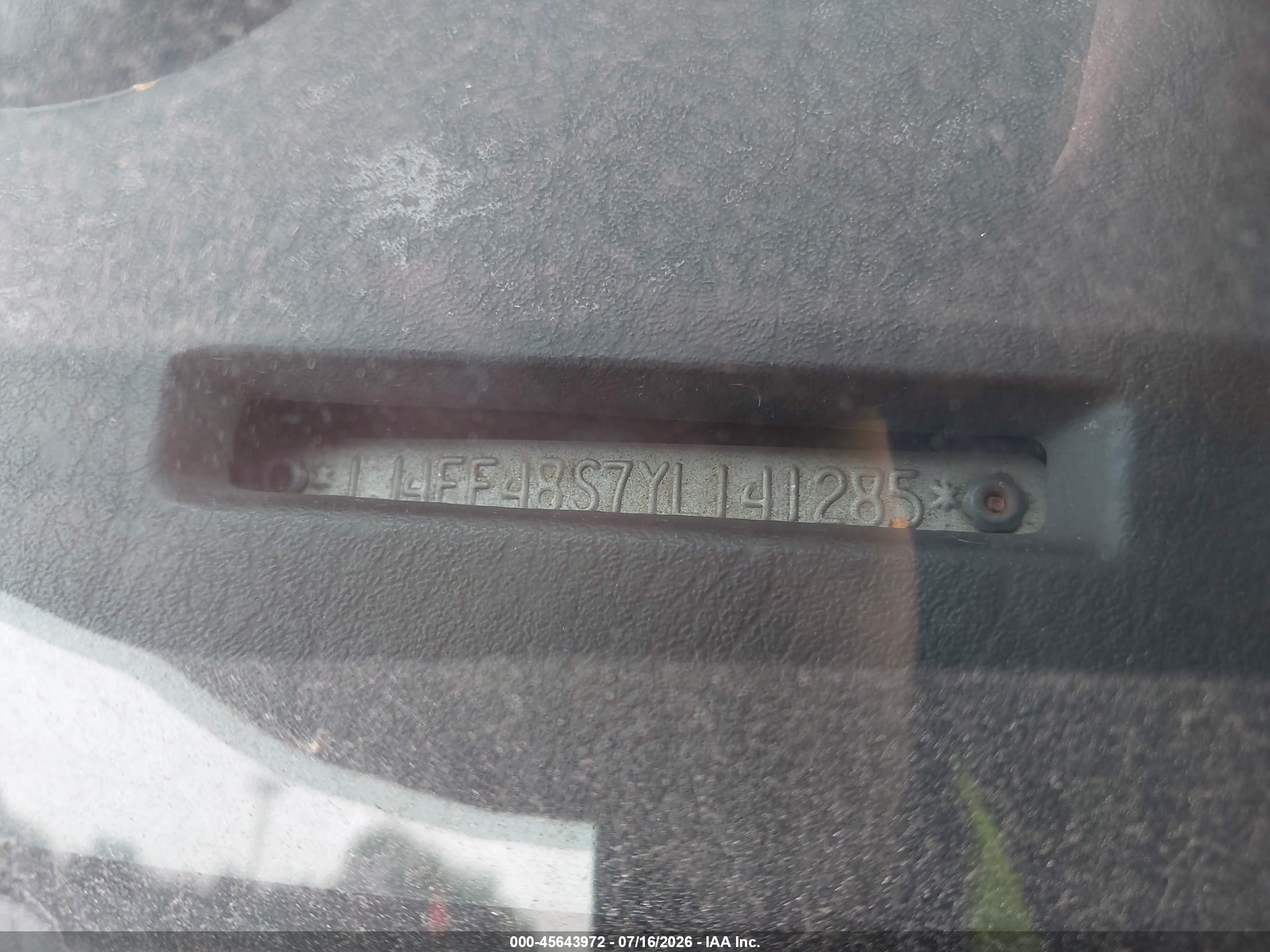 2000 Jeep Cherokee Sport Gray vin: 1J4FF48S7YL141285