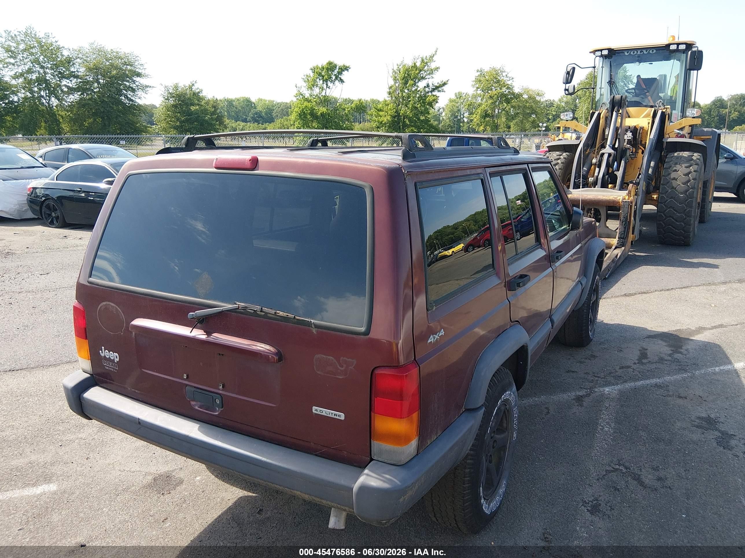2000 Jeep Cherokee Sport Red vin: 1J4FF48S7YL249258