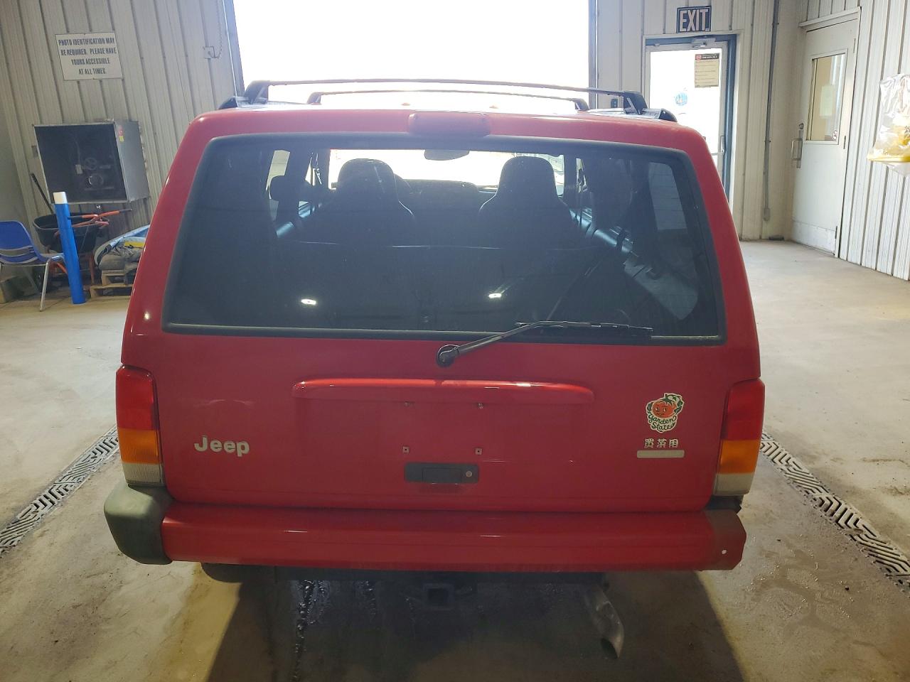 2000 Jeep Cherokee Sport Red vin: 1J4FF48S8YL110238