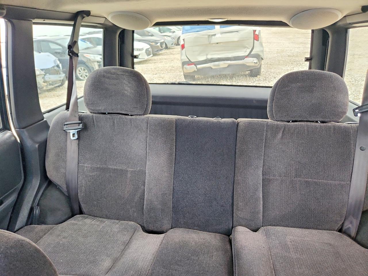2000 Jeep Cherokee Sport Зеленый vin: 1J4FF48S8YL113804