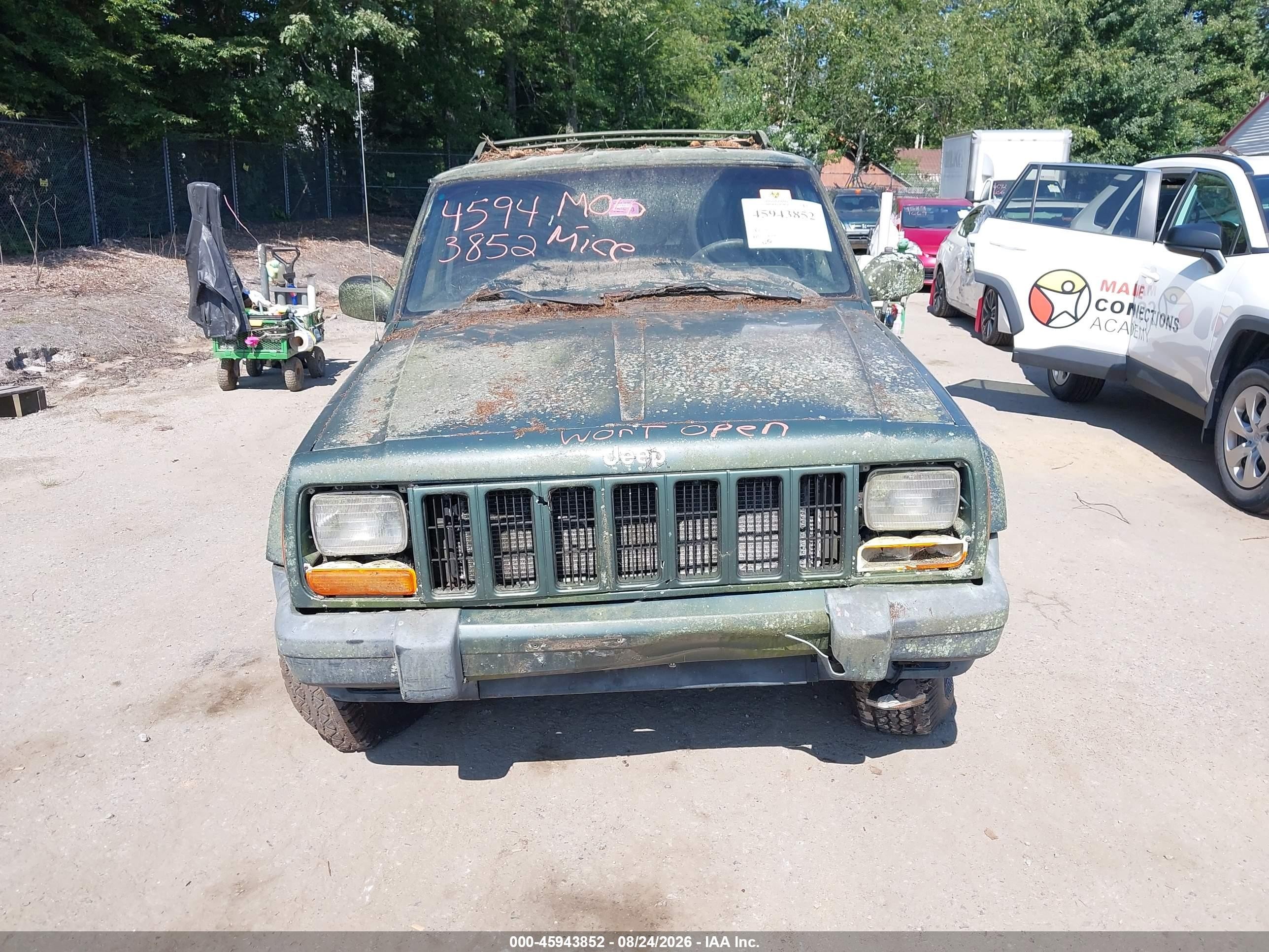 2000 Jeep Cherokee Sport Зеленый vin: 1J4FF48S8YL139075