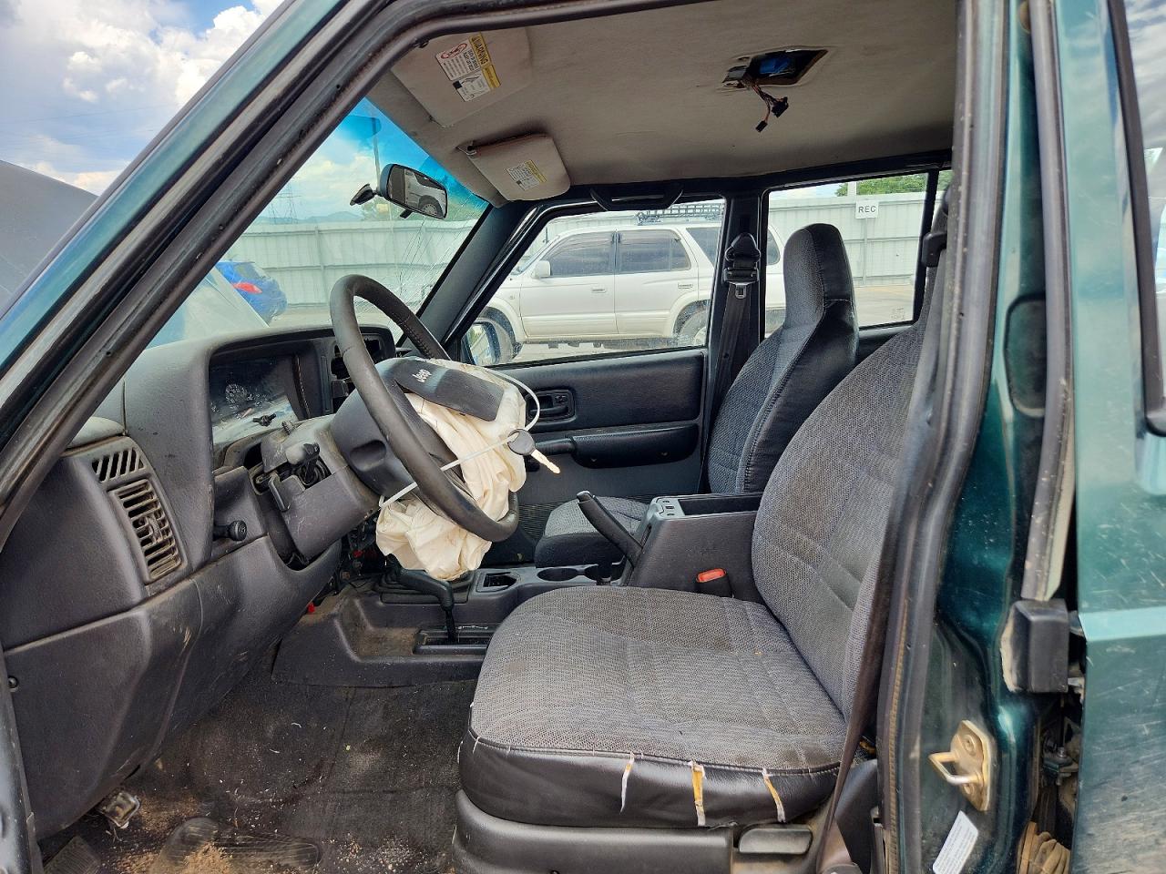 2001 Jeep Cherokee Sport Teal vin: 1J4FF48S91L507186