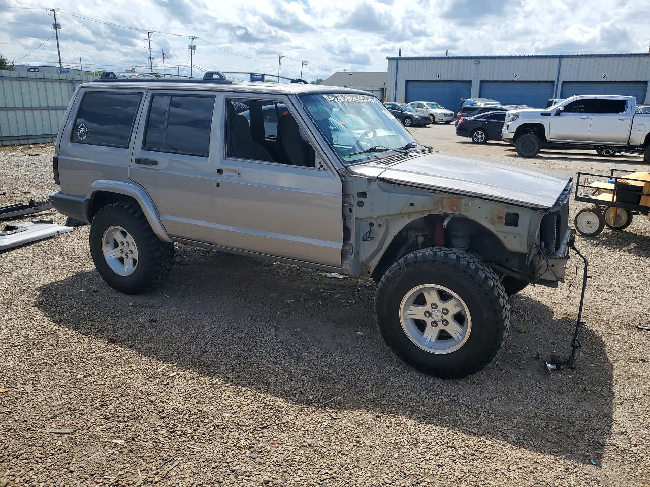 2001 Jeep Cherokee Sport Silver vin: 1J4FF48S91L539801