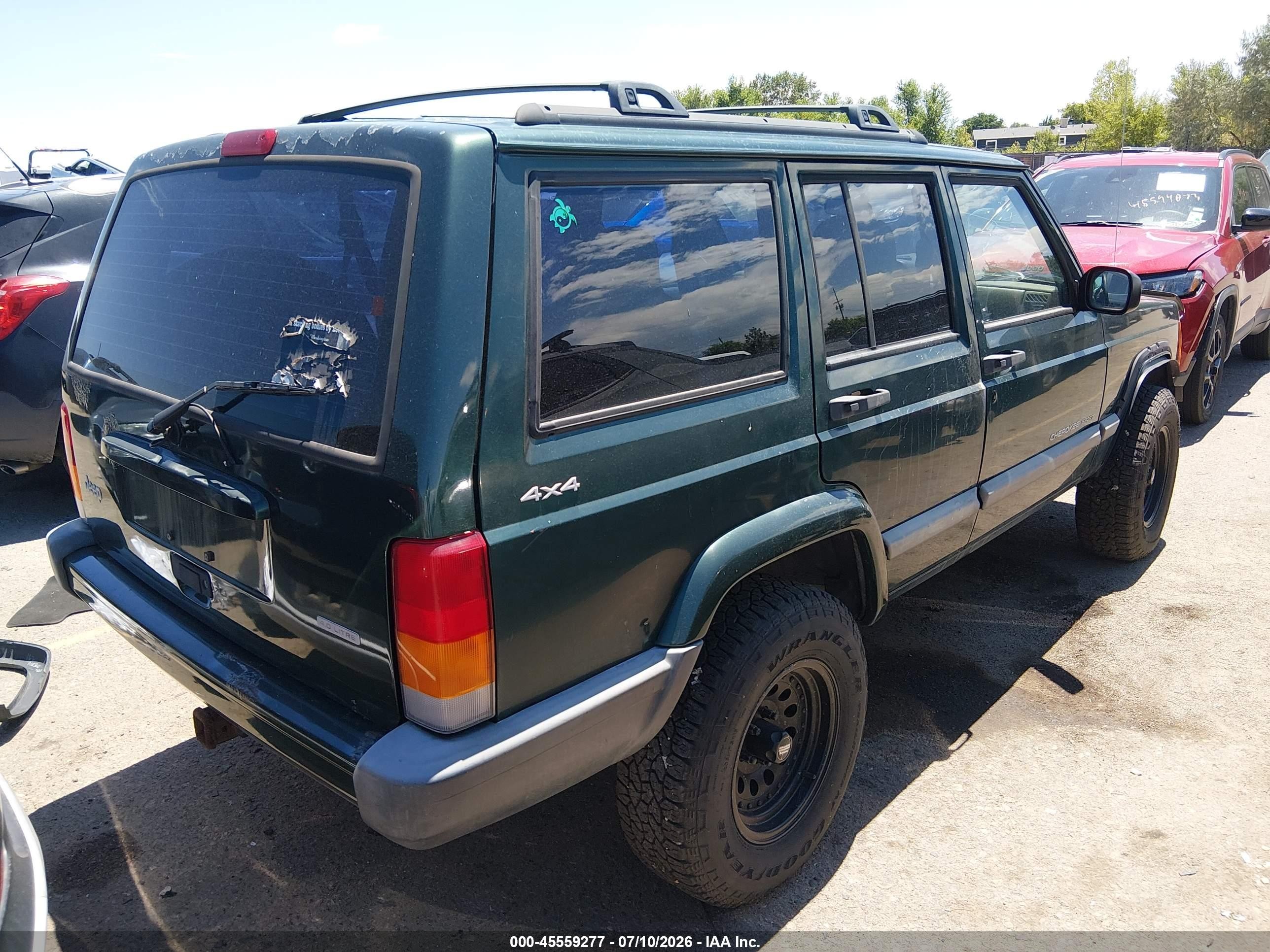 2001 Jeep Cherokee Sport Зеленый vin: 1J4FF48S91L557862