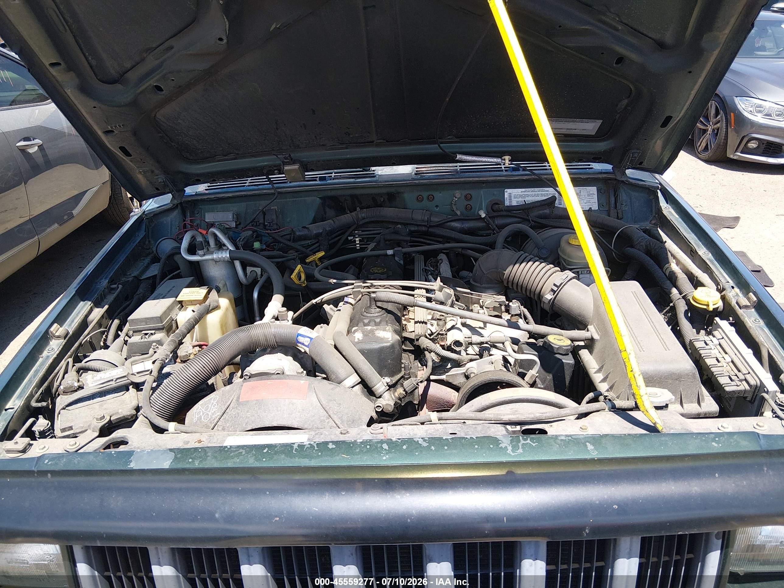 2001 Jeep Cherokee Sport Зеленый vin: 1J4FF48S91L557862