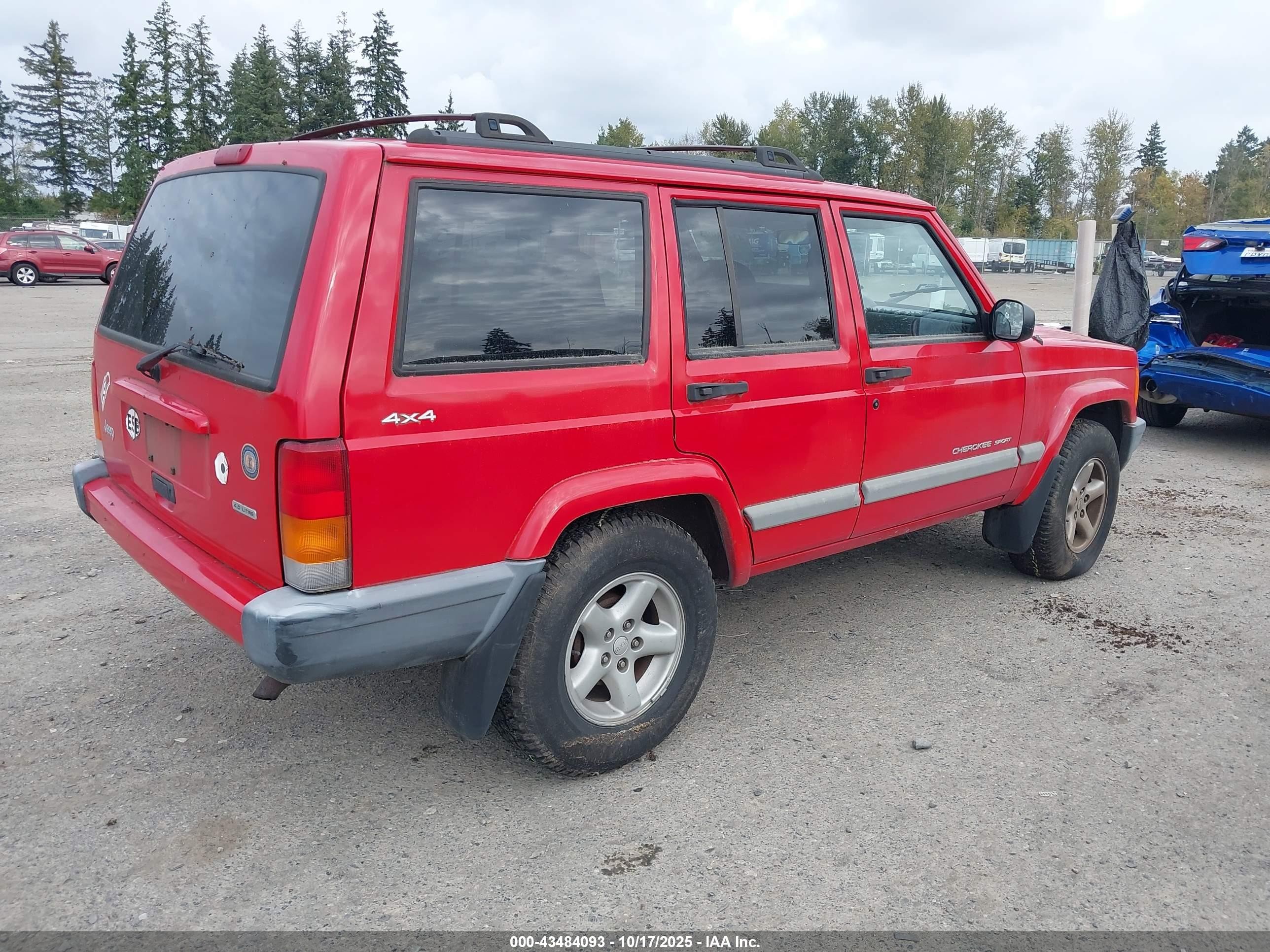 2001 Jeep Cherokee Sport Красный vin: 1J4FF48S91L572331