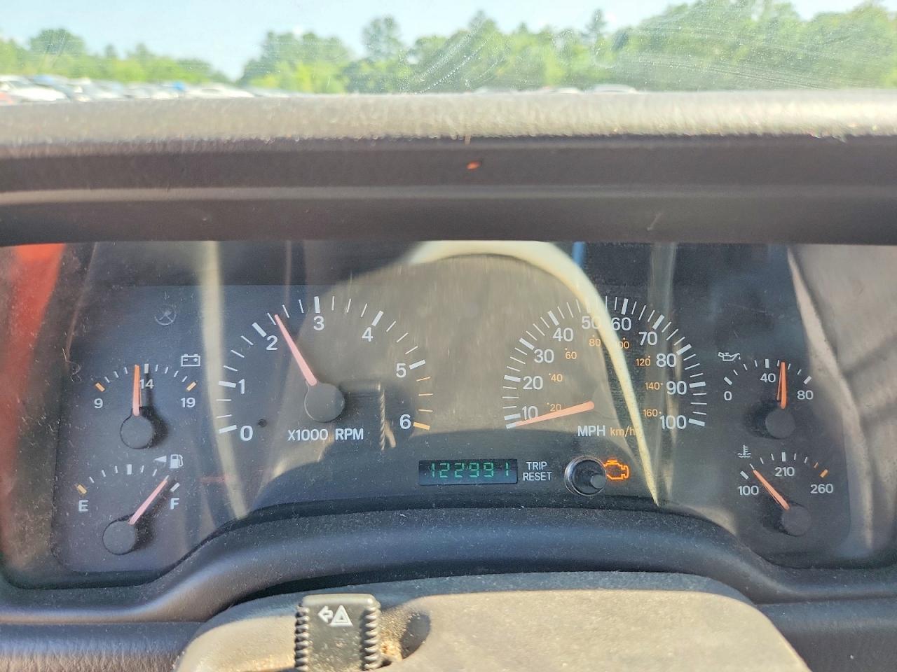 2001 Jeep Cherokee Sport Gray vin: 1J4FF48S91L615131