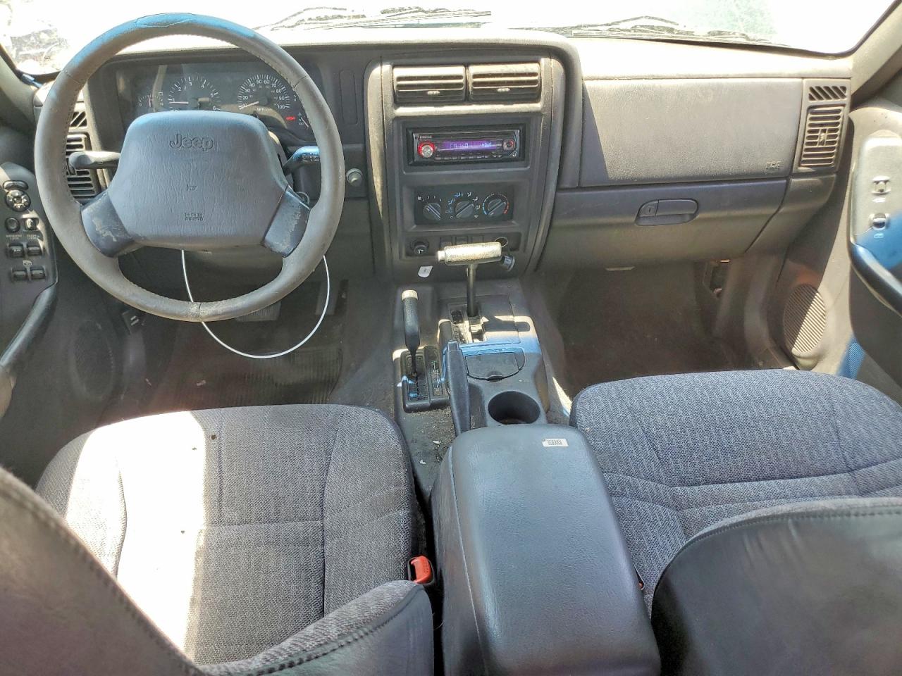 2000 Jeep Cherokee Sport Зеленый vin: 1J4FF48S9YL137707