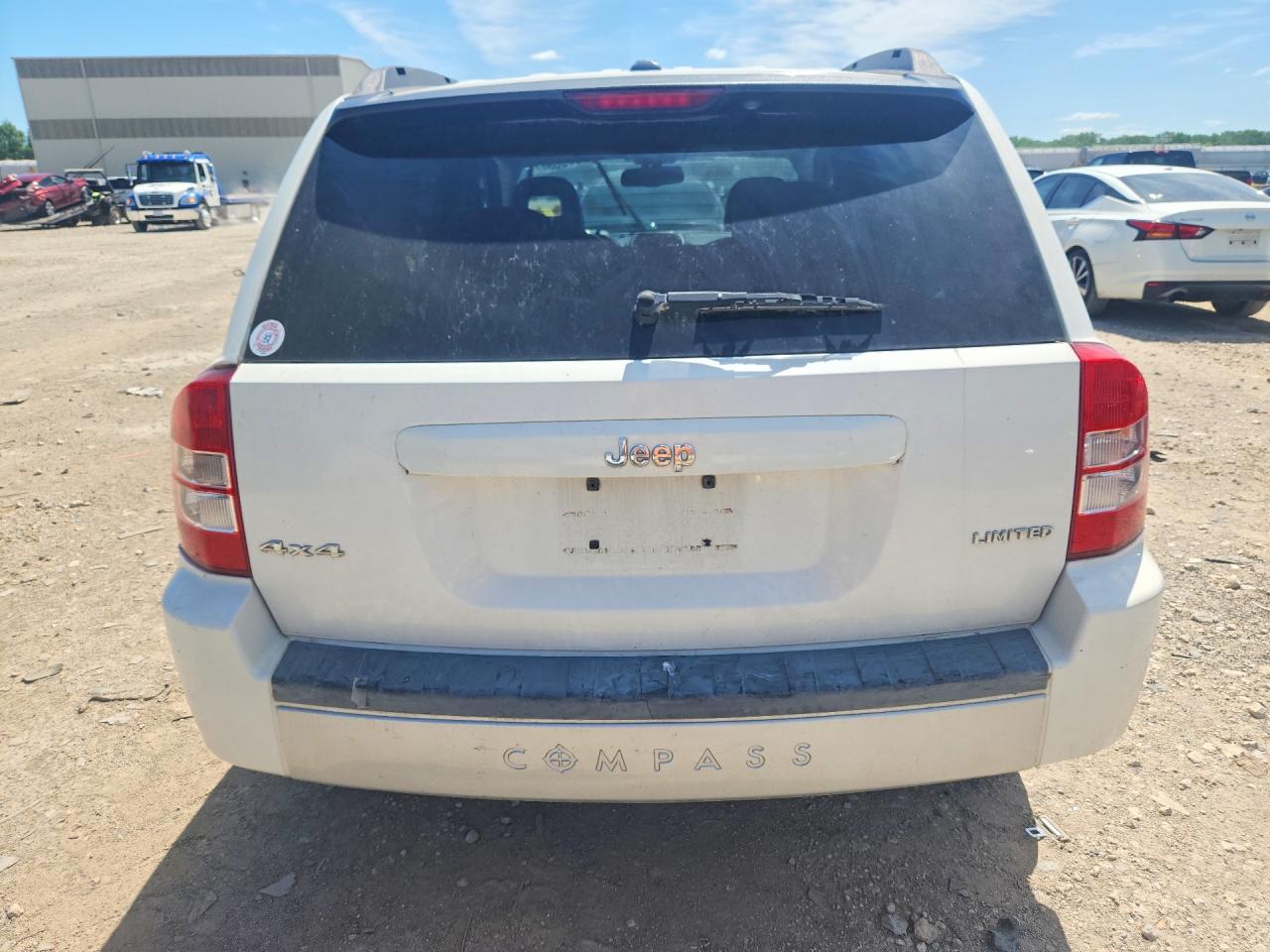 2009 Jeep Compass Limited White vin: 1J4FF57B39D121571