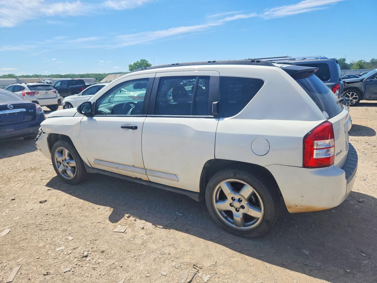 2009 Jeep Compass Limited White vin: 1J4FF57B39D121571