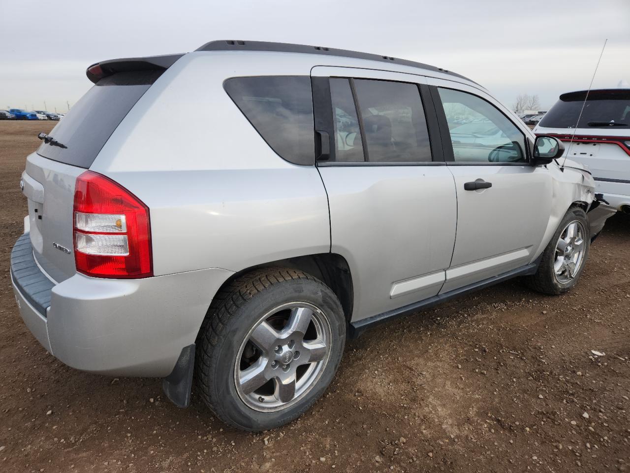 2009 Jeep Compass Limited Silver vin: 1J4FF57B89D230995