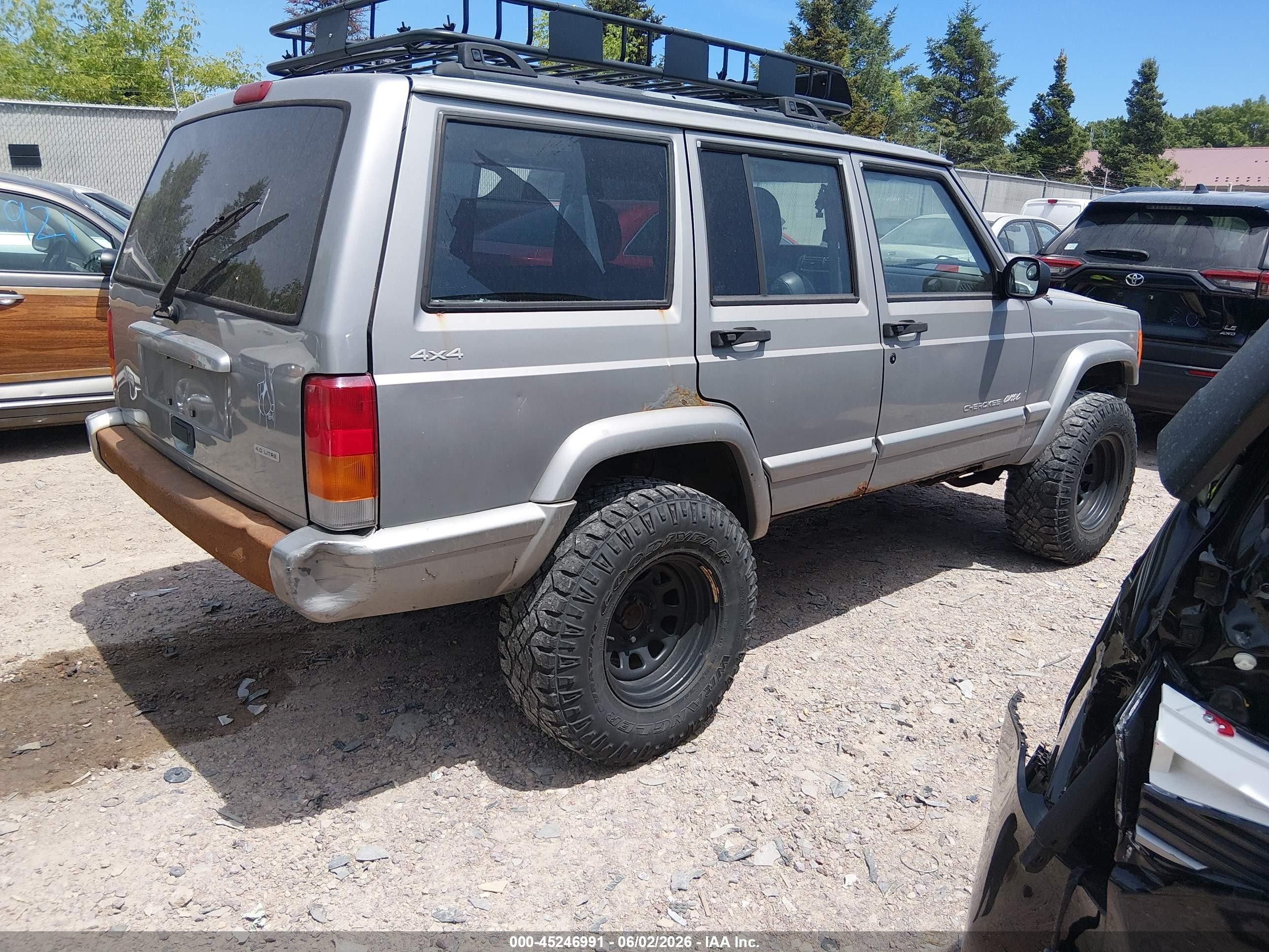 2000 Jeep Cherokee Classic Gray vin: 1J4FF58S4YL194273
