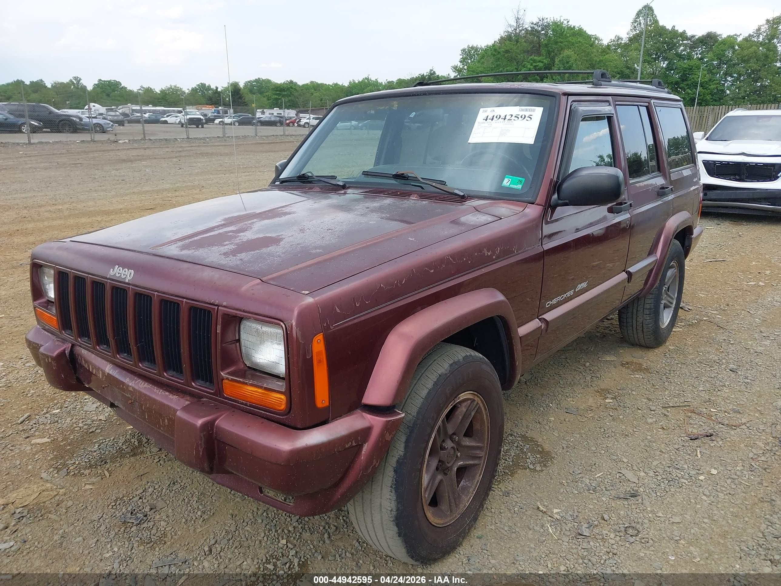 2000 Jeep Cherokee Classic Brown vin: 1J4FF58S6YL170007
