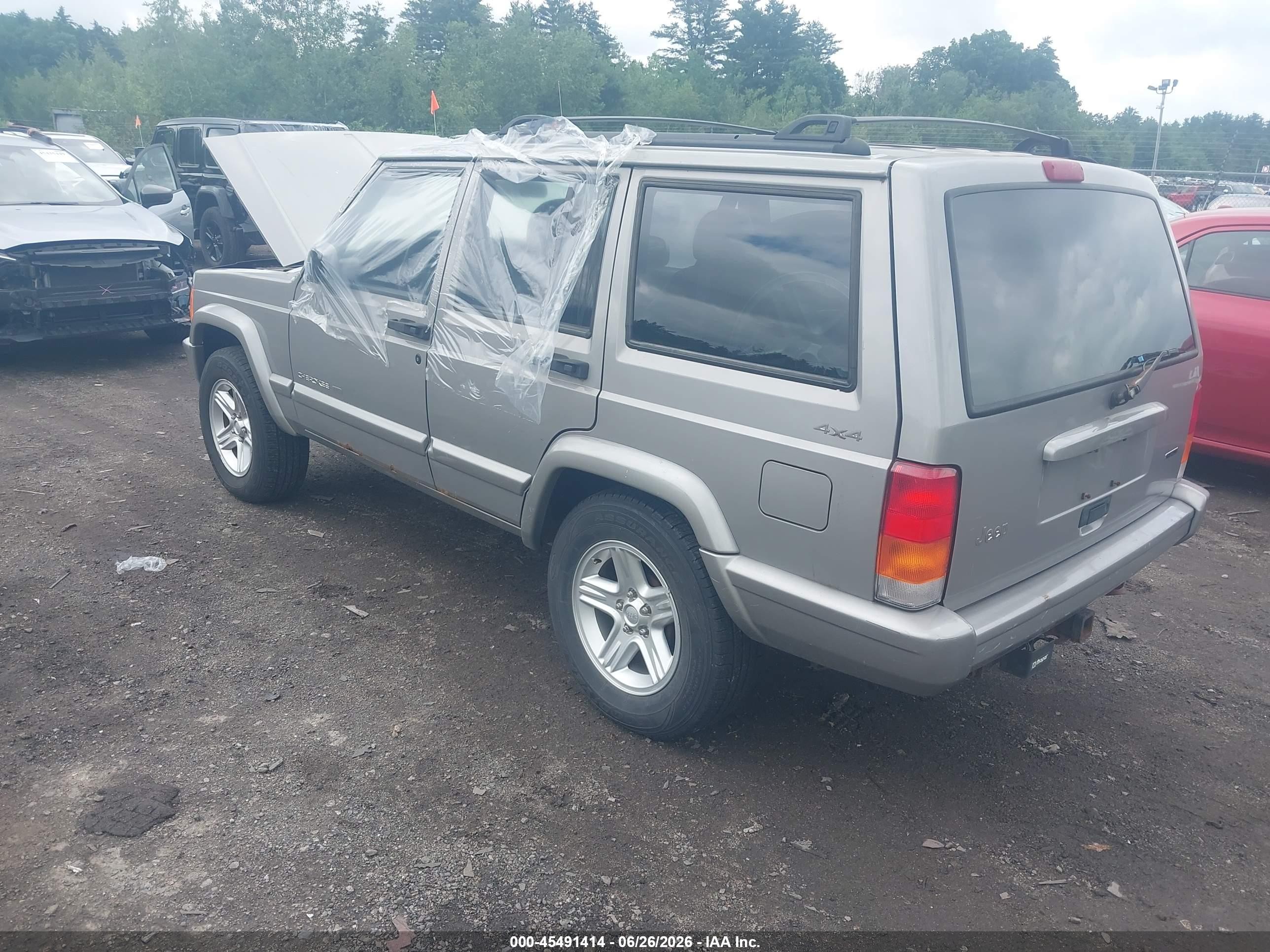2001 Jeep Cherokee Limited/sport Silver vin: 1J4FF58S71L613531