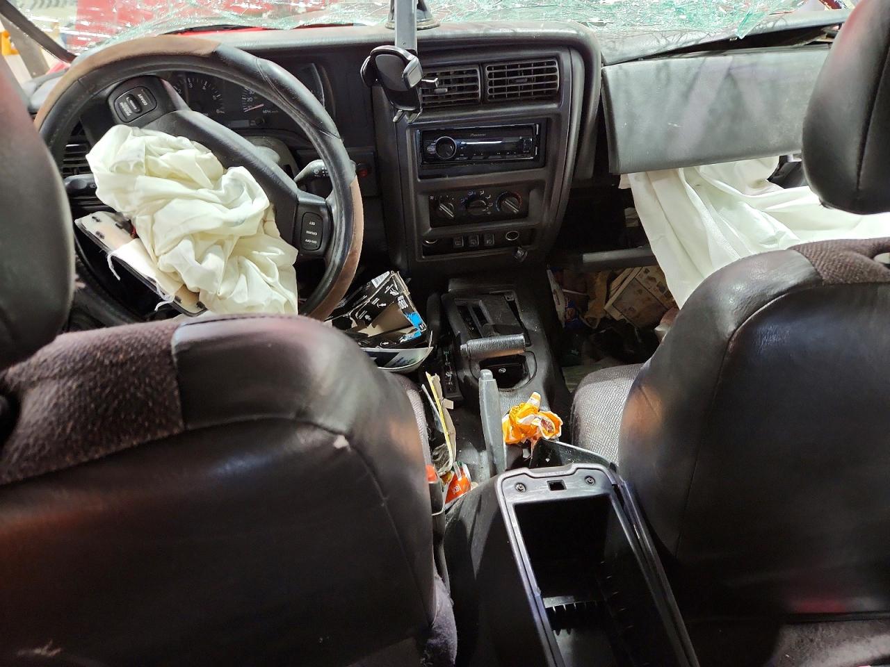2001 Jeep Cherokee Classic Red vin: 1J4FF58S81L594035