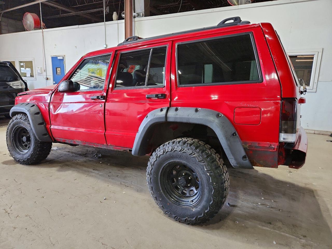 2001 Jeep Cherokee Classic Red vin: 1J4FF58S81L594035