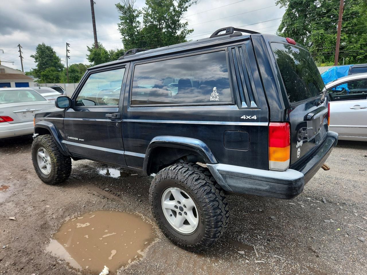 1999 Jeep Cherokee Sport Black vin: 1J4FF67S8XL664150