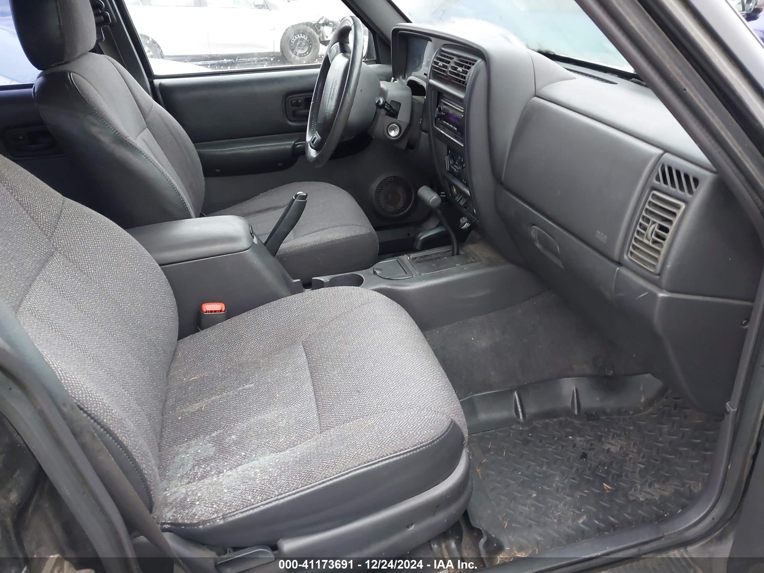 1J4FF68S0XL593962 — 1999 JEEP CHEROKEE History & VIN | AutoHelperBot